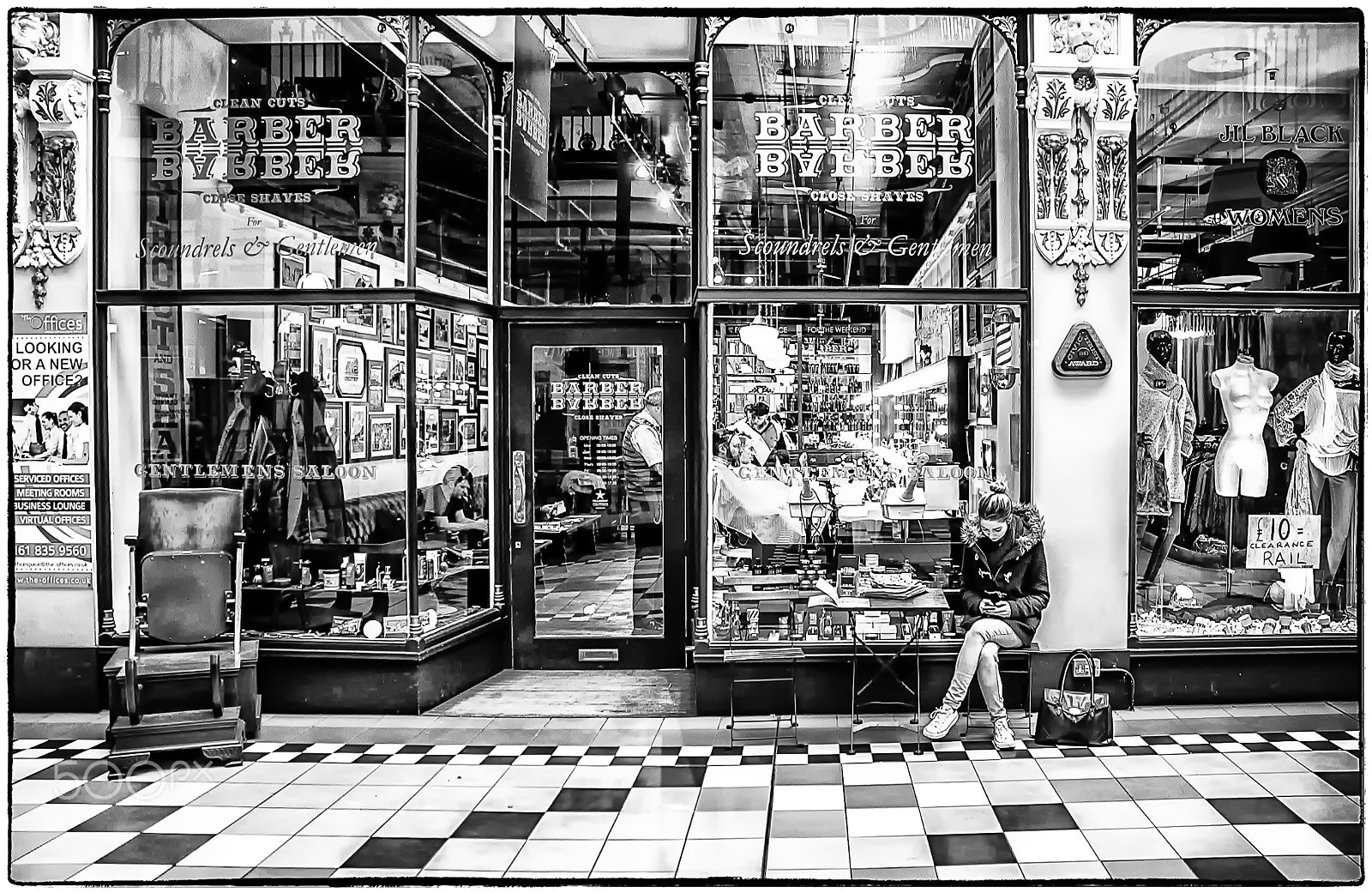 Nikon D1X sample photo. Waiting for the other half photography