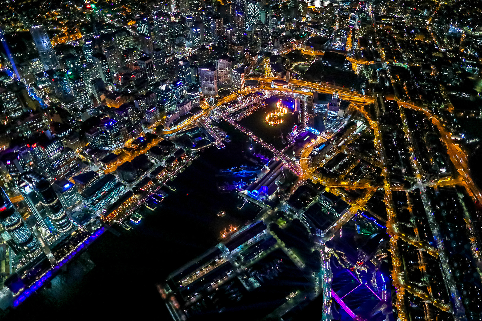 Canon EF 24mm F1.4L II USM sample photo. Darling harbour light show (vivid sydney) photography