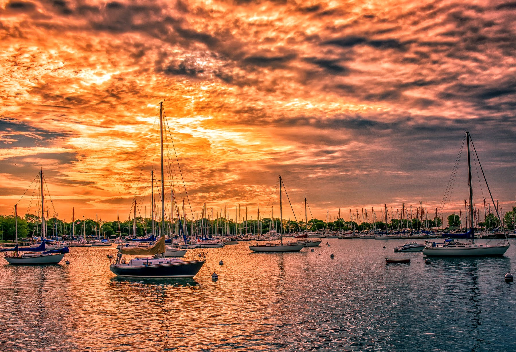 Nikon D600 + AF Zoom-Nikkor 35-70mm f/2.8D sample photo. Sunrise and boats. photography