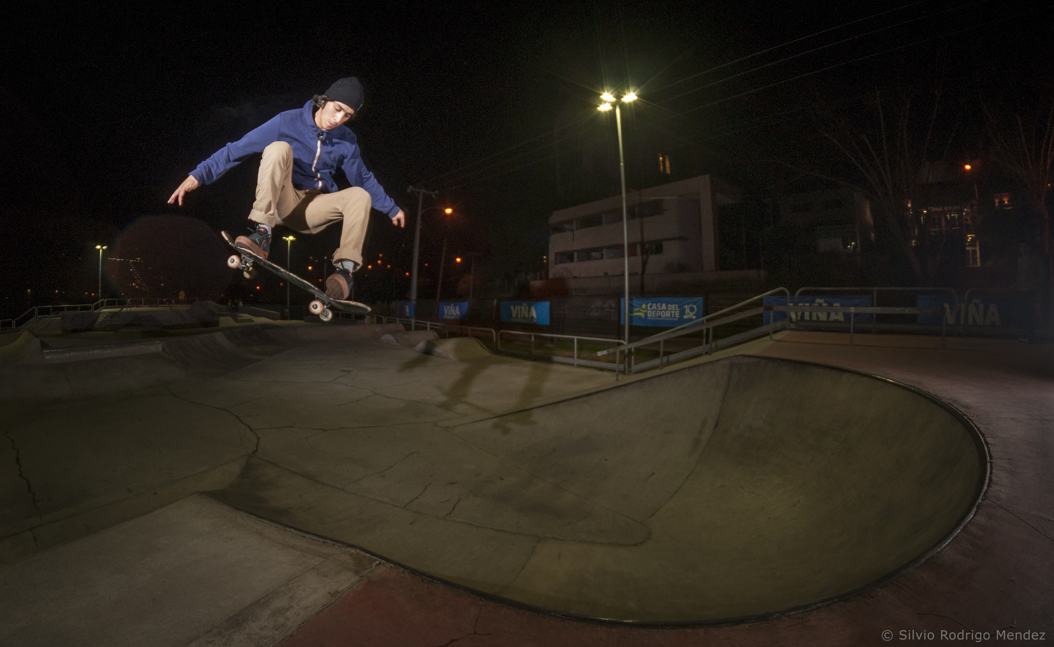 Nikon D5000 + Samyang 8mm F3.5 Aspherical IF MC Fisheye sample photo. Rafael galaz - ollie in photography