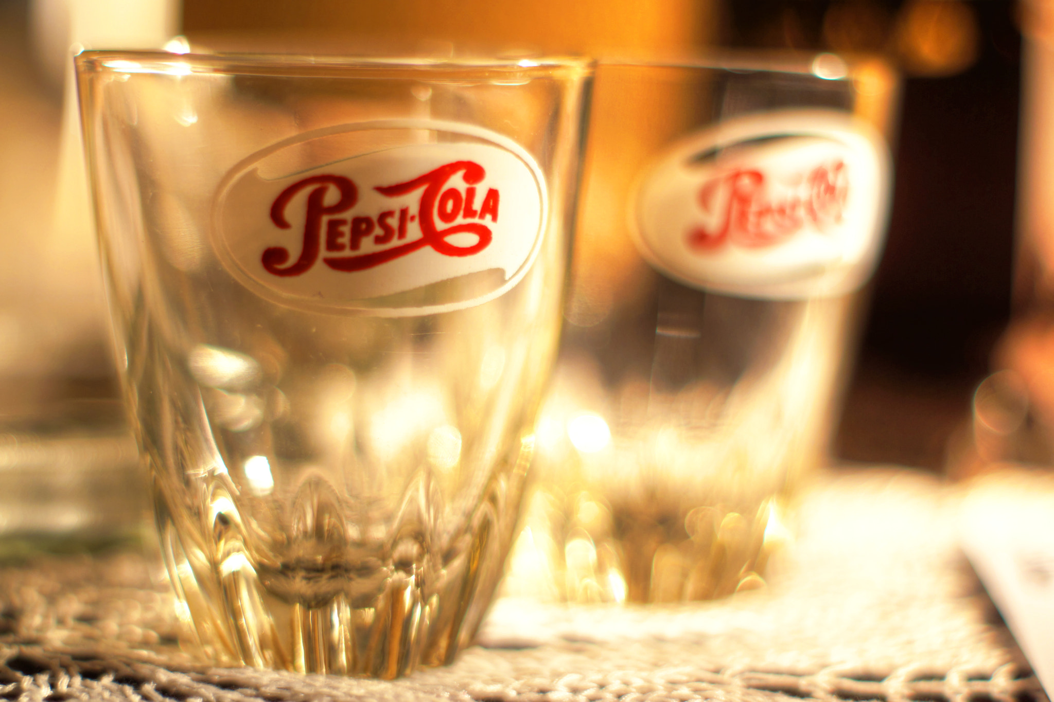 Sony SLT-A65 (SLT-A65V) + Minolta AF 50mm F1.4 [New] sample photo. Old pepsi glass photography