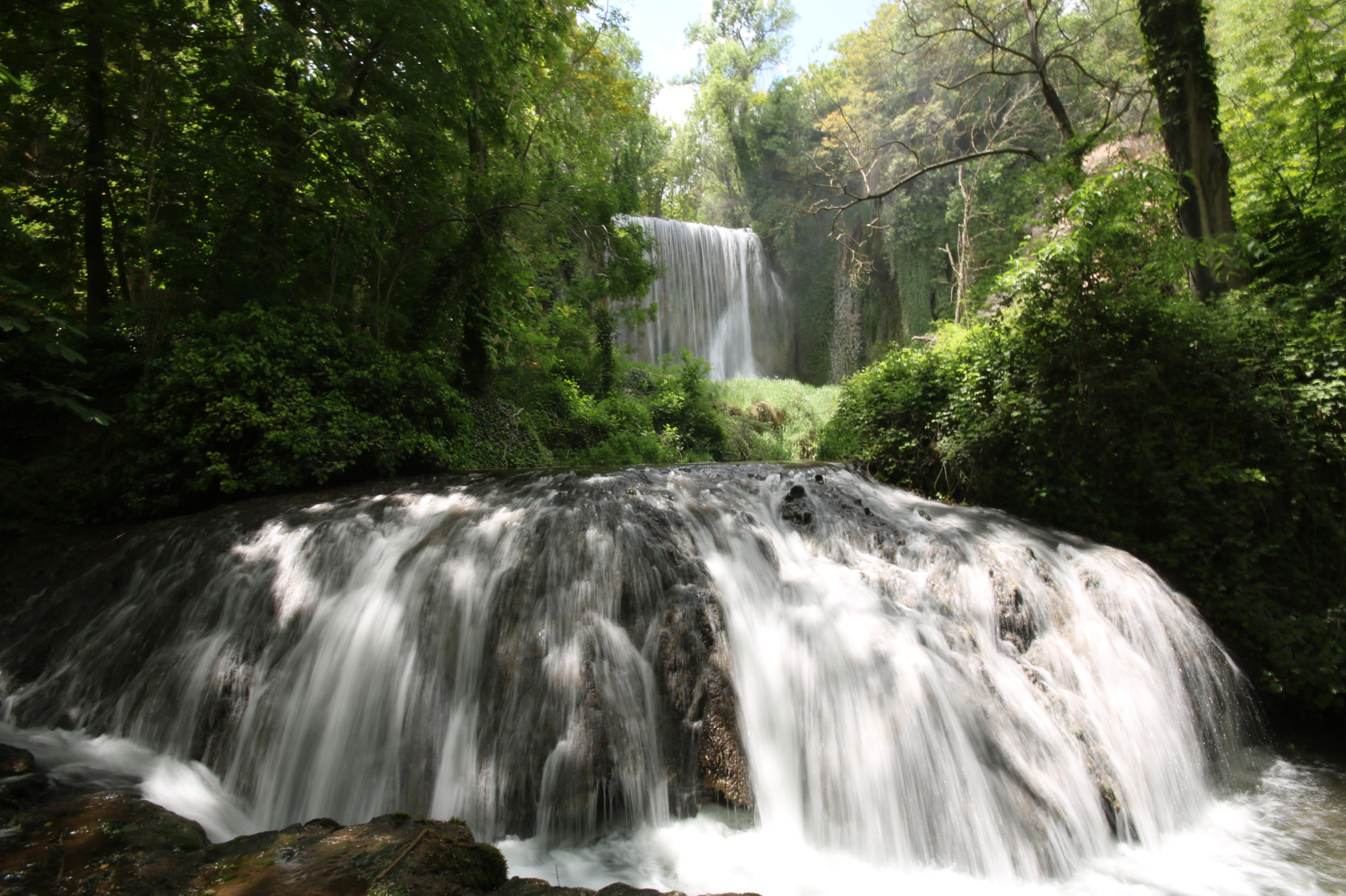 Canon EOS 750D (EOS Rebel T6i / EOS Kiss X8i) + Sigma 10-20mm F4-5.6 EX DC HSM sample photo. Waterfall ii photography