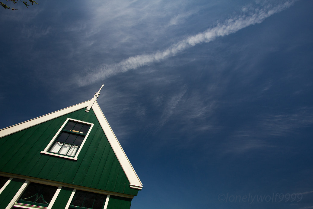 Canon EOS 550D (EOS Rebel T2i / EOS Kiss X4) sample photo. To the sky photography