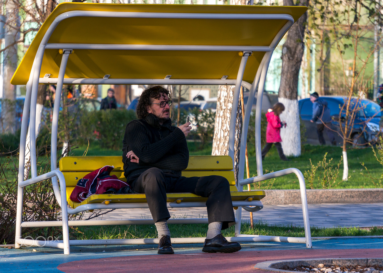 Sony Alpha NEX-5R + Sony E 55-210mm F4.5-6.3 OSS sample photo. Single on the playground photography