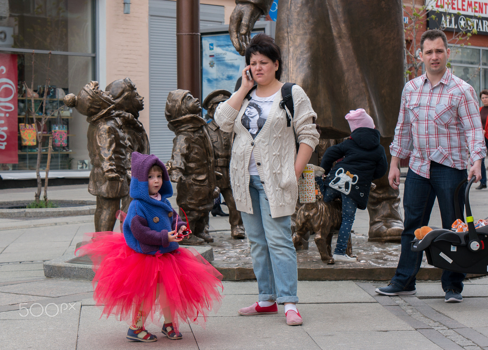 Sony Alpha NEX-5R + Sony E 55-210mm F4.5-6.3 OSS sample photo. The new russian family #7 photography
