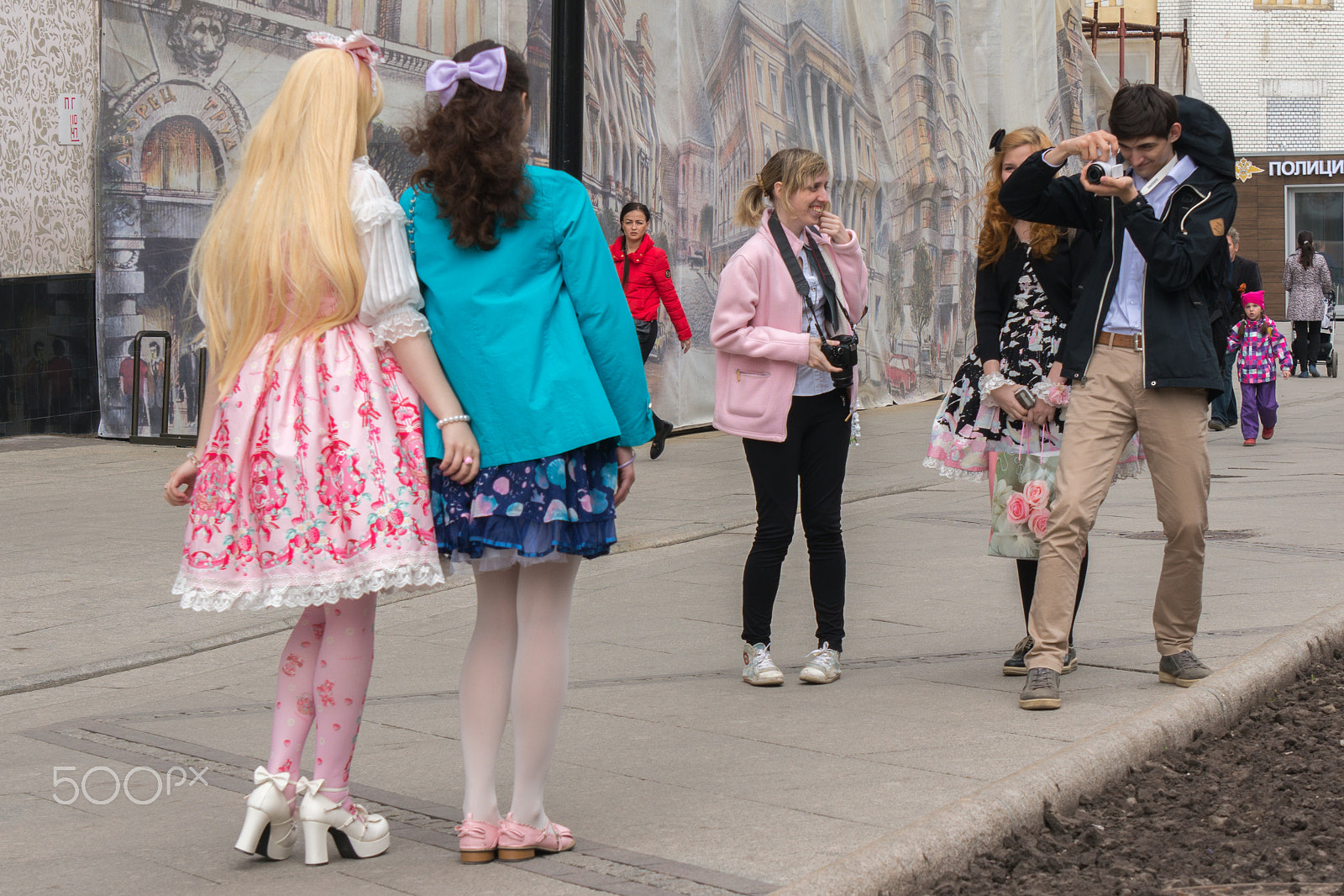 Sony Alpha NEX-5R + Sony E 55-210mm F4.5-6.3 OSS sample photo. Сosplay at work photography