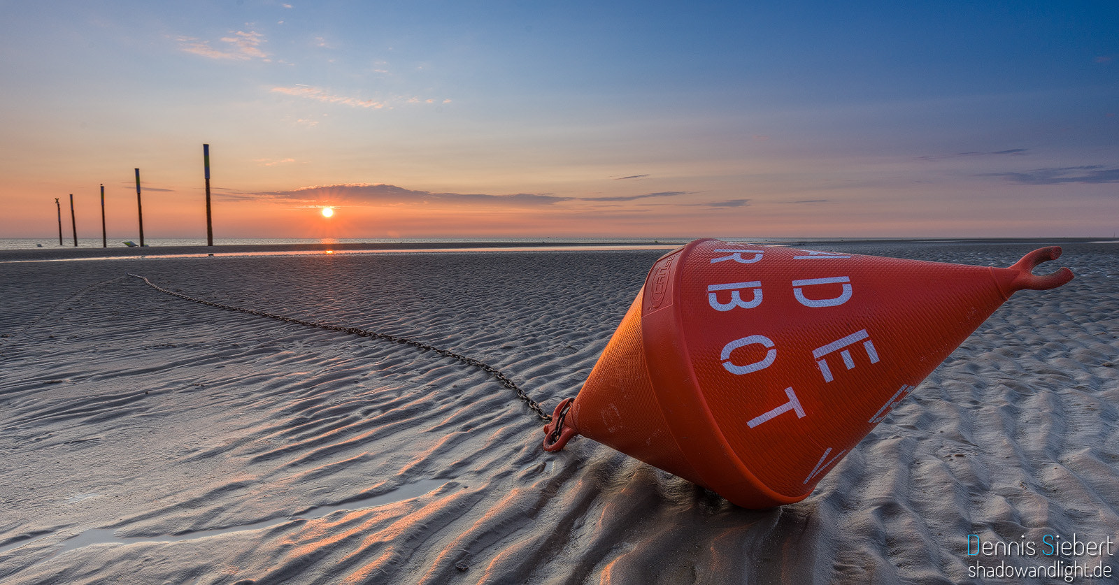 Sony a7 II + Canon EF 16-35mm F4L IS USM sample photo. Buoy photography