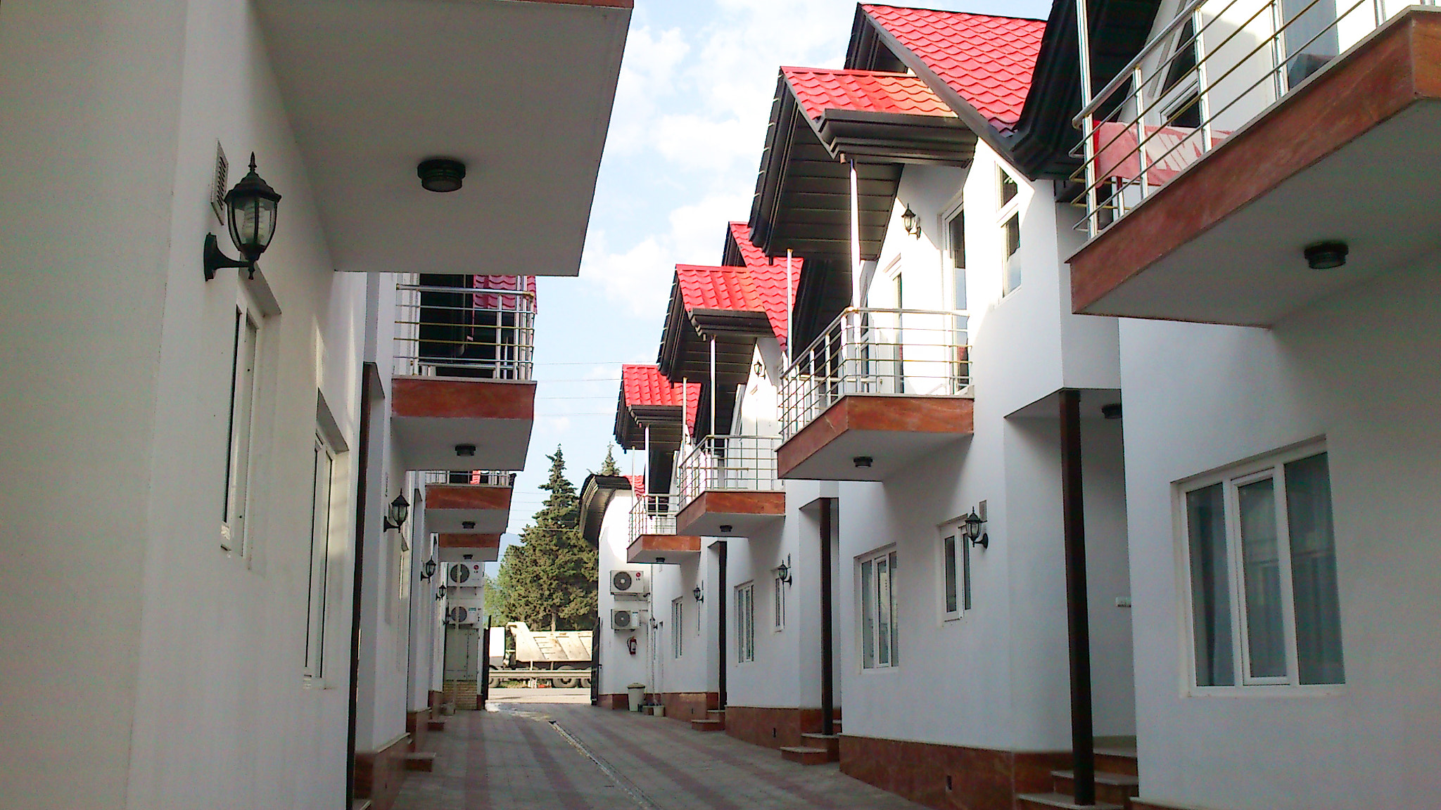 Sony Ericsson Live with Walkman sample photo. Villa.jpg photography