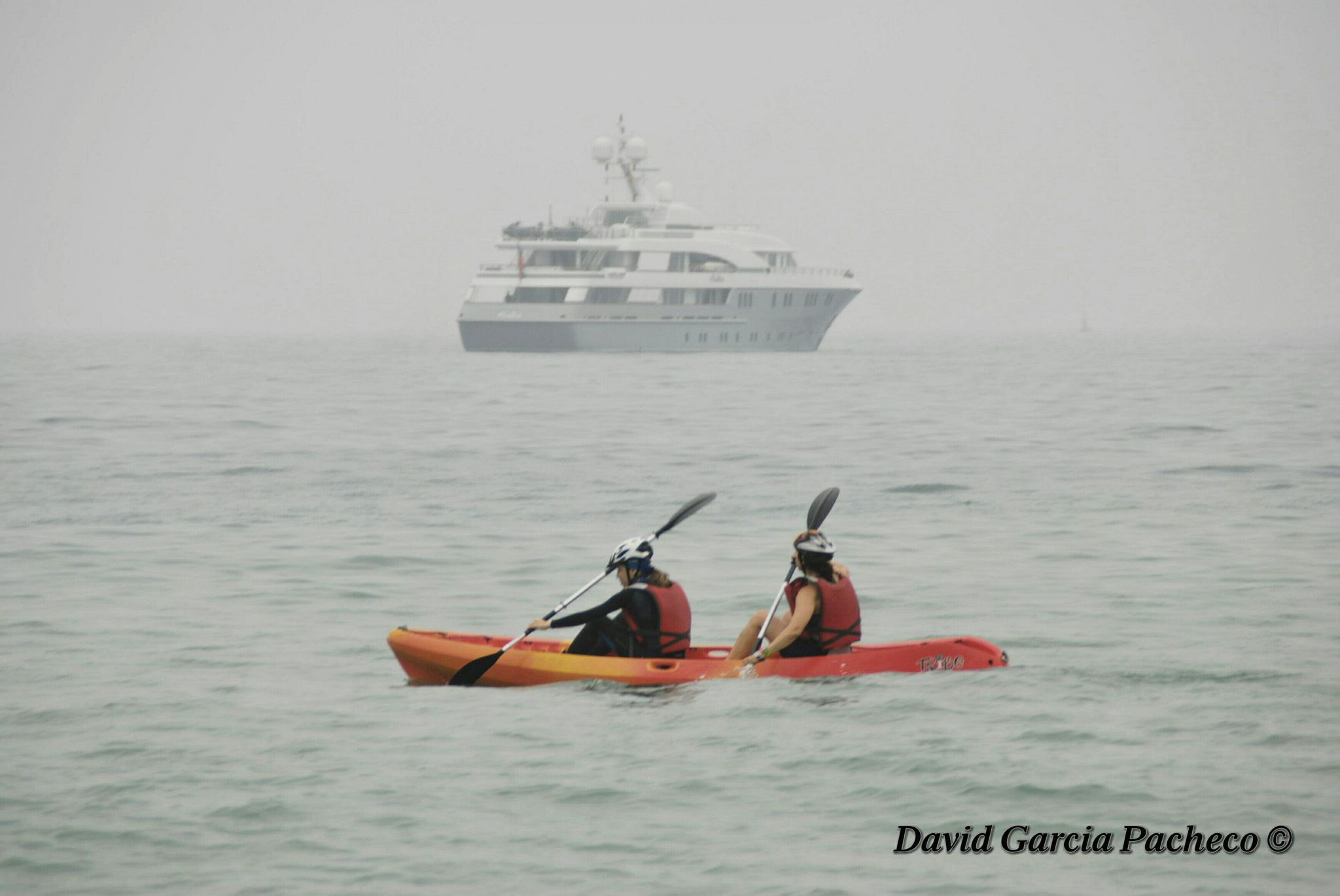Nikon D60 sample photo. Kayaking photography