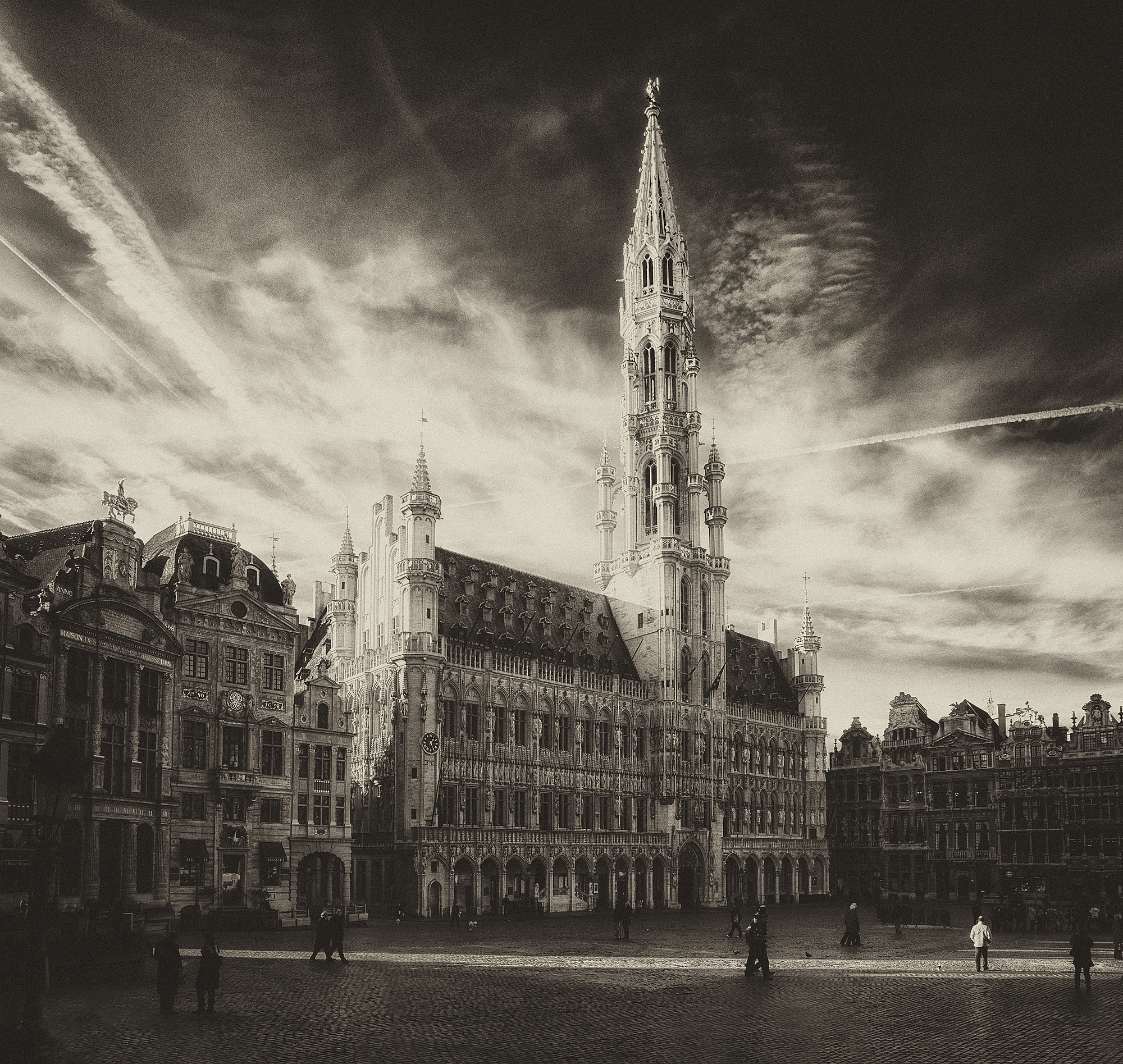 Pentax K-x sample photo. Grand place photography