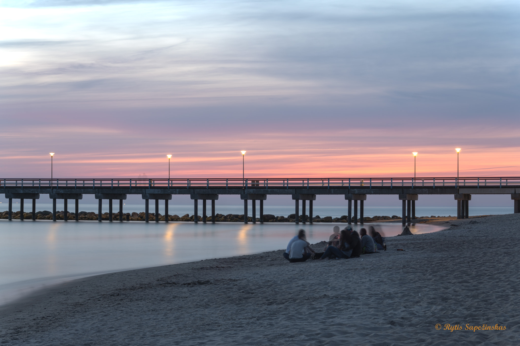 Sony DT 18-200mm F3.5-6.3 sample photo. Relaxation on the beach photography