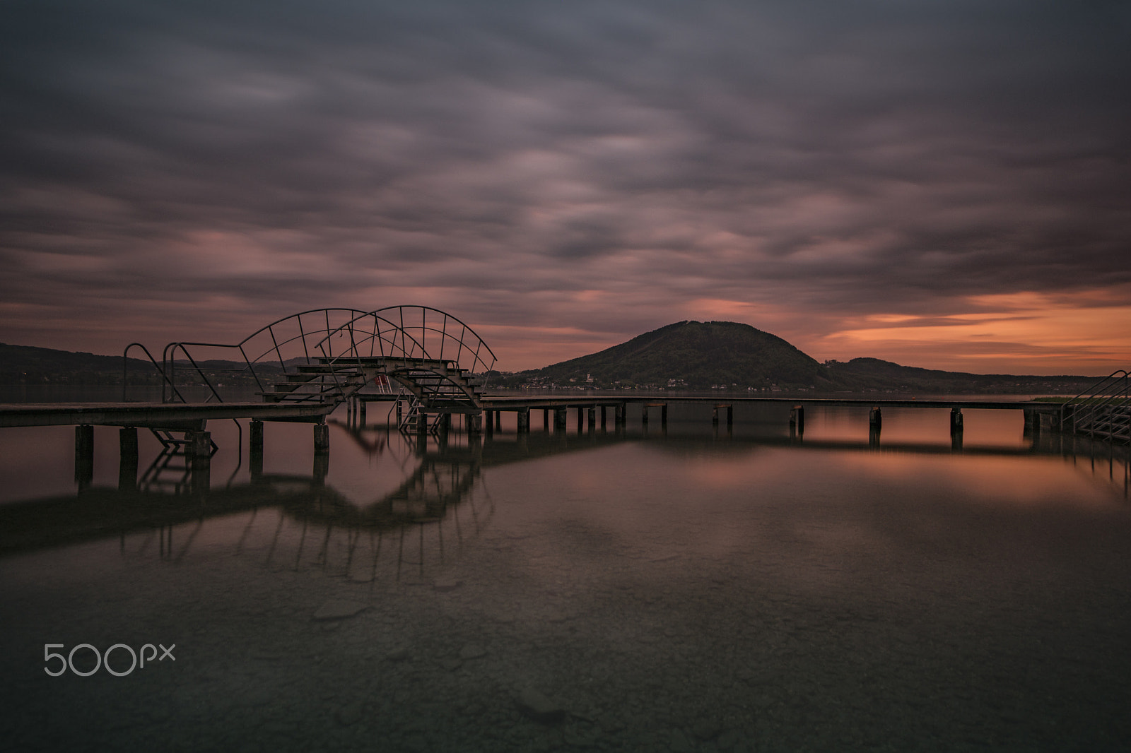 Sony ILCA-77M2 sample photo. Gewitterstimmung am attersee photography