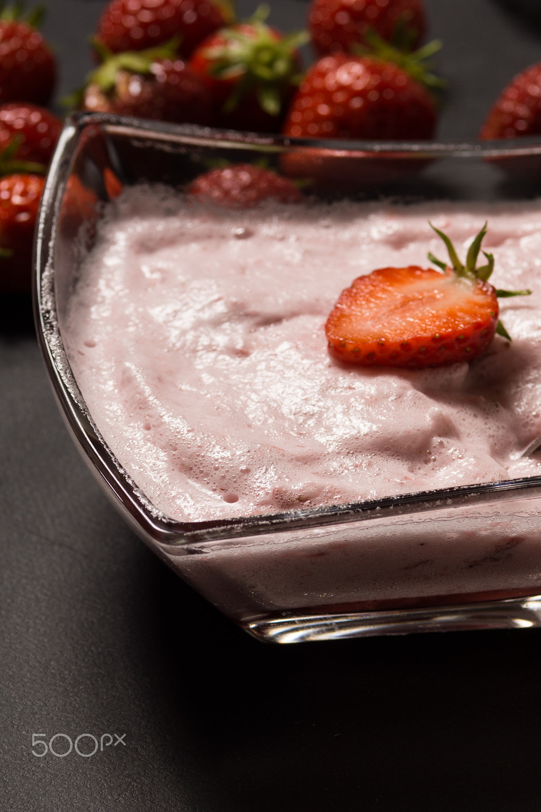 Sony SLT-A77 + Sony 100mm F2.8 Macro sample photo. Strawberry smoothie. photography