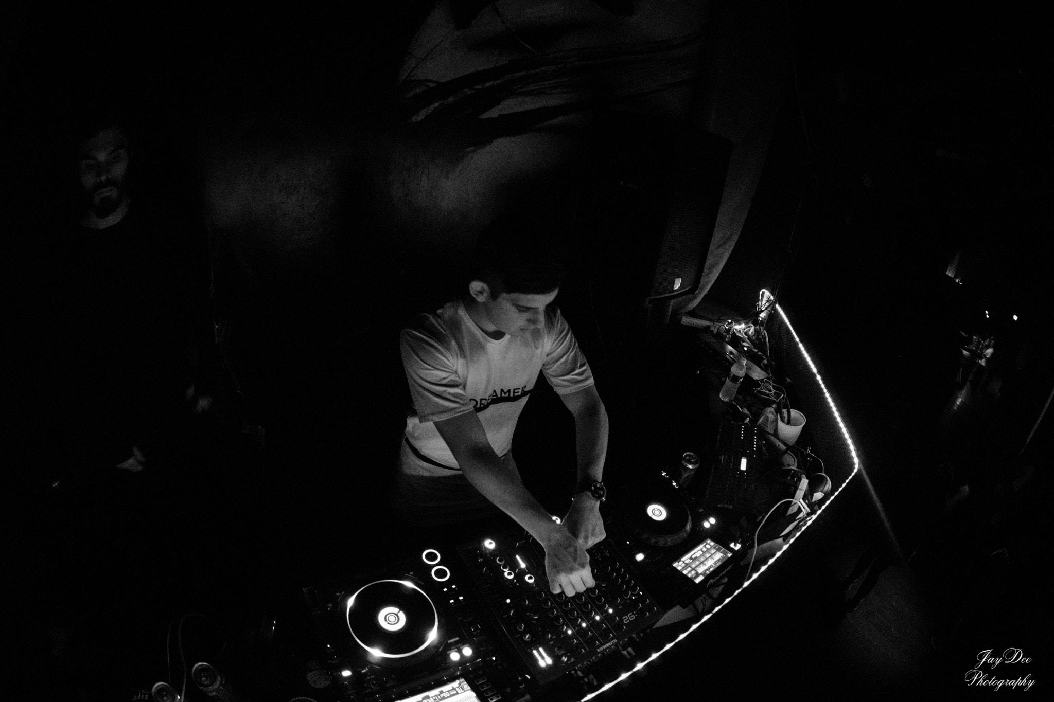 Sony ILCA-77M2 + Sigma 10mm F2.8 EX DC HSM Diagonal Fisheye sample photo. Local dj's puertorico photography