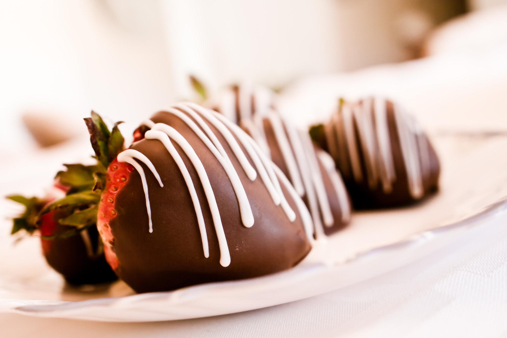 Olympus M.Zuiko Digital 17mm F2.8 Pancake sample photo. Strawberry perfection photography