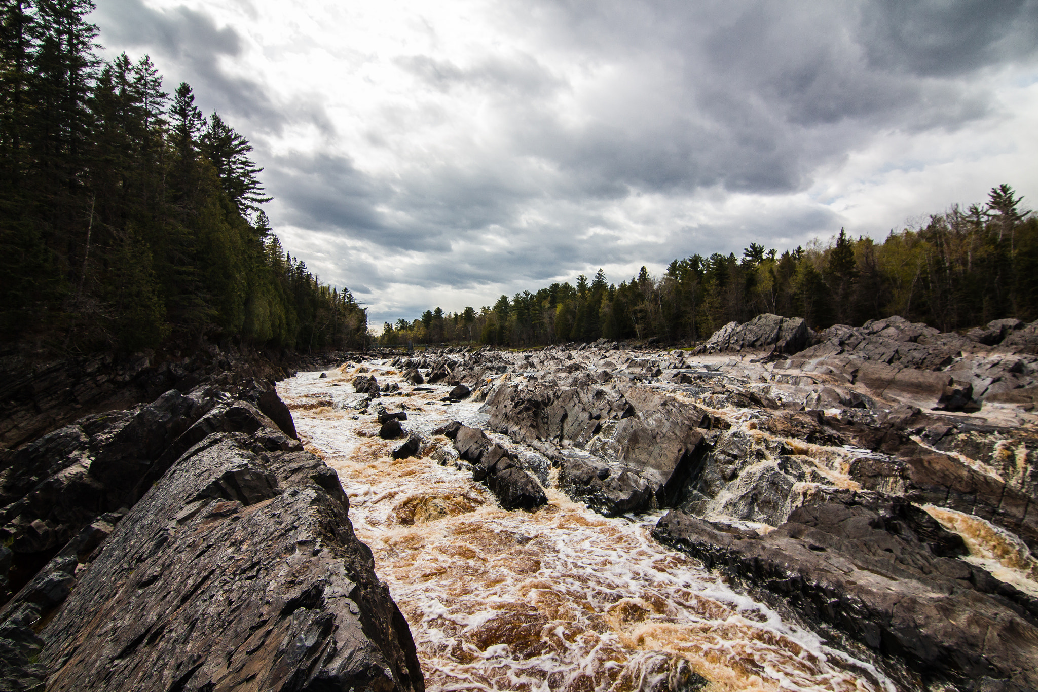 Canon EOS 650D (EOS Rebel T4i / EOS Kiss X6i) sample photo. Raging river photography