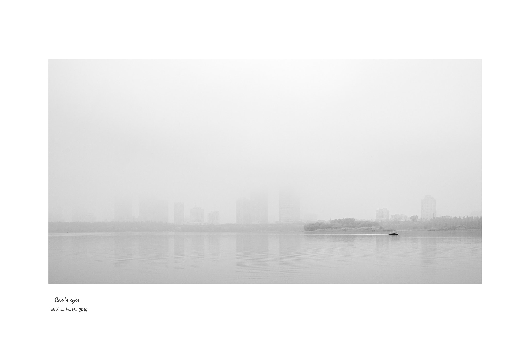 Nikon Df + Sigma 35mm F1.4 DG HSM Art sample photo. Rain and fog of lake photography