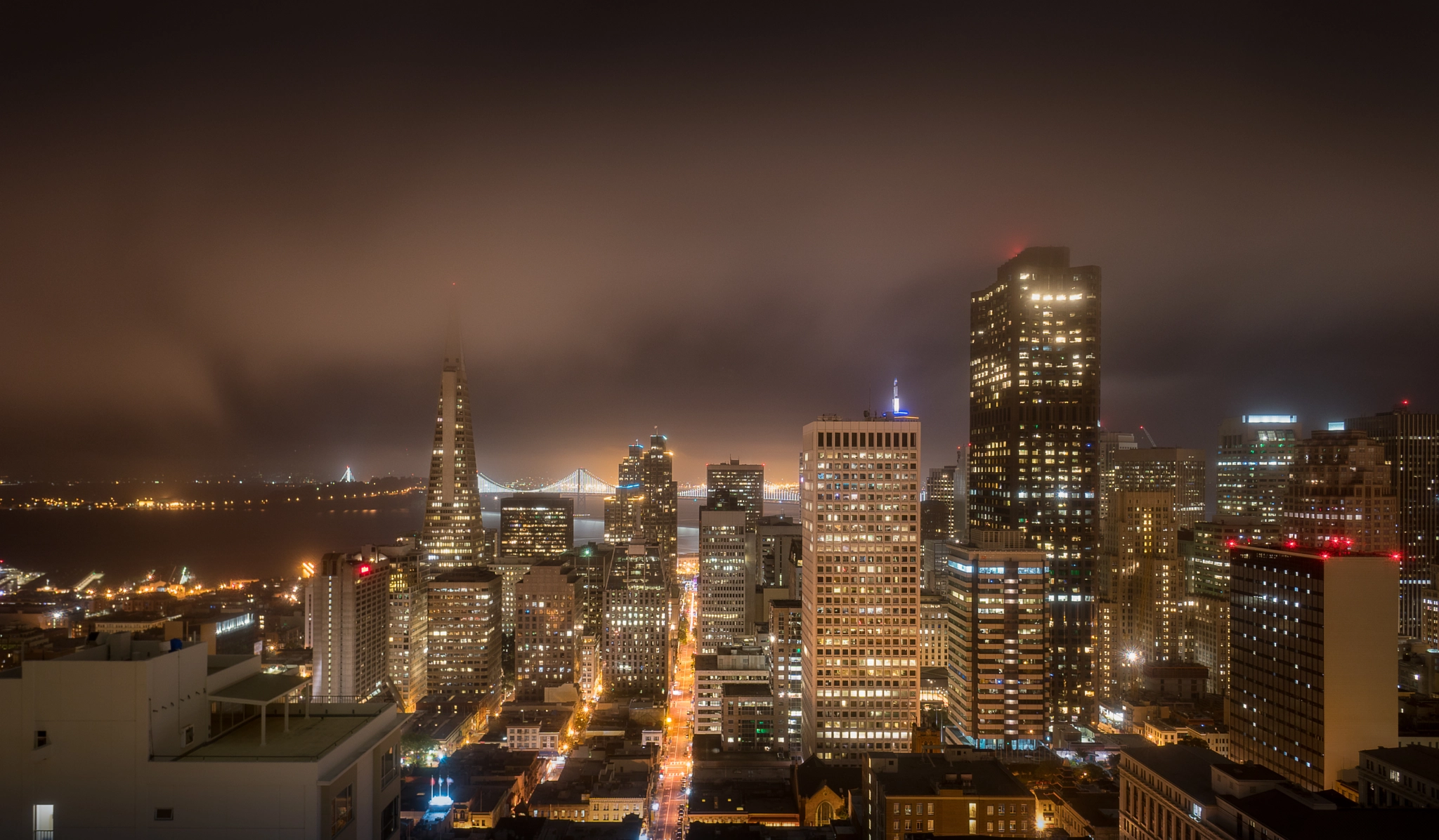 Sony a6300 + Sony E 16mm F2.8 sample photo. All the way to the bay photography