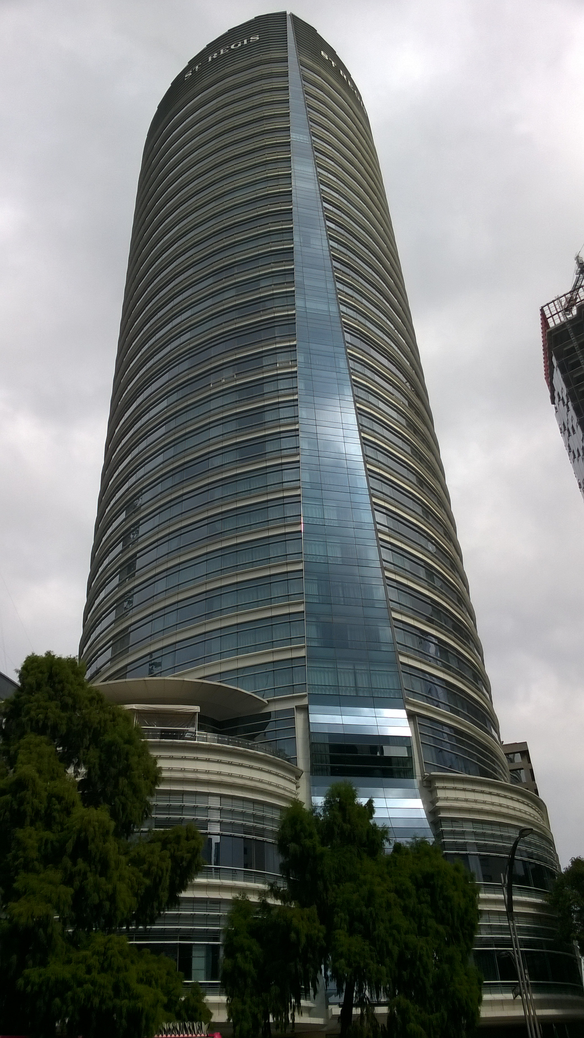 Nokia Lumia 735 sample photo. Edificio photography