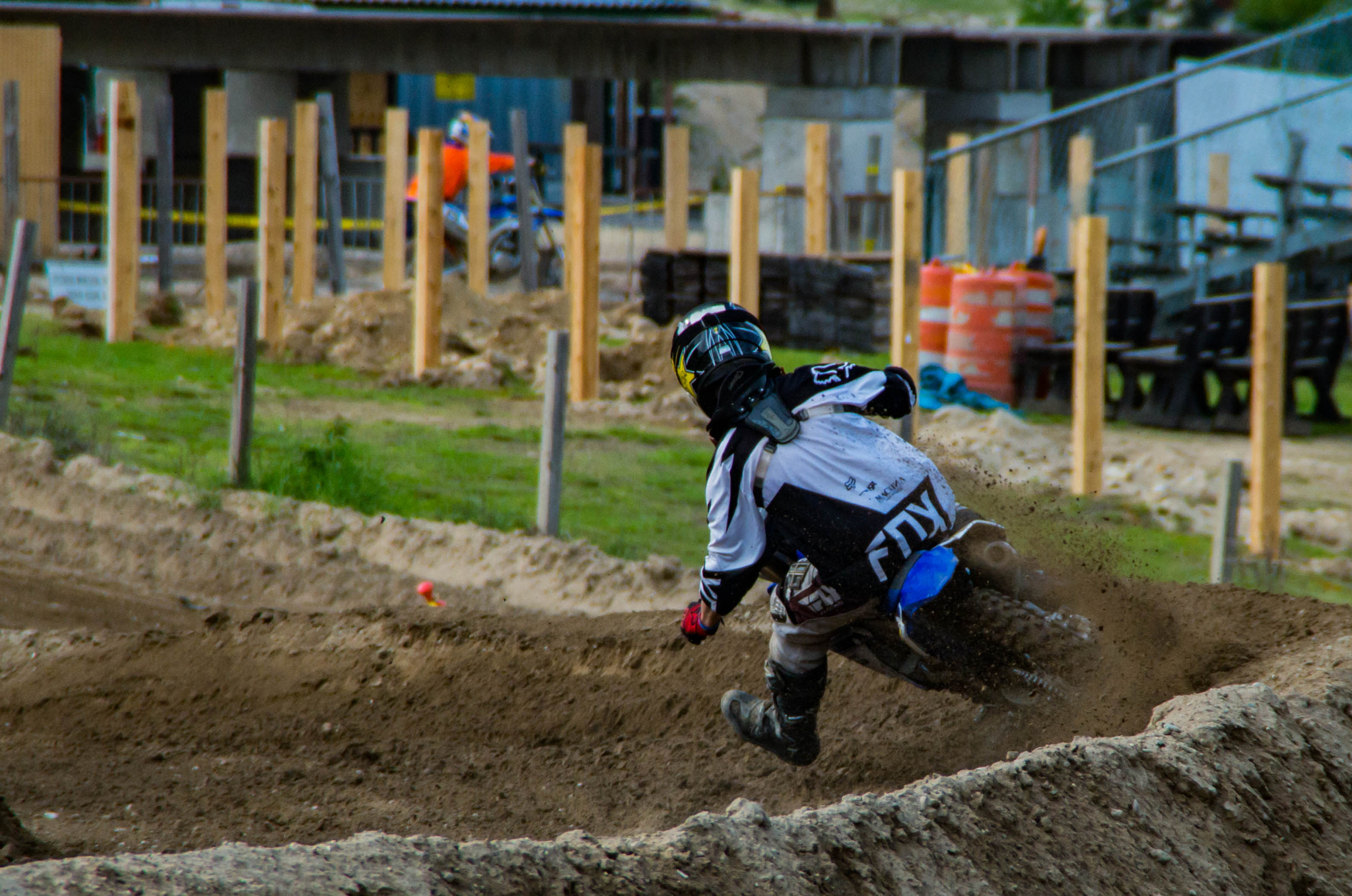 Tamron AF 18-200mm F3.5-6.3 XR Di II LD Aspherical (IF) Macro sample photo. More motocross photography