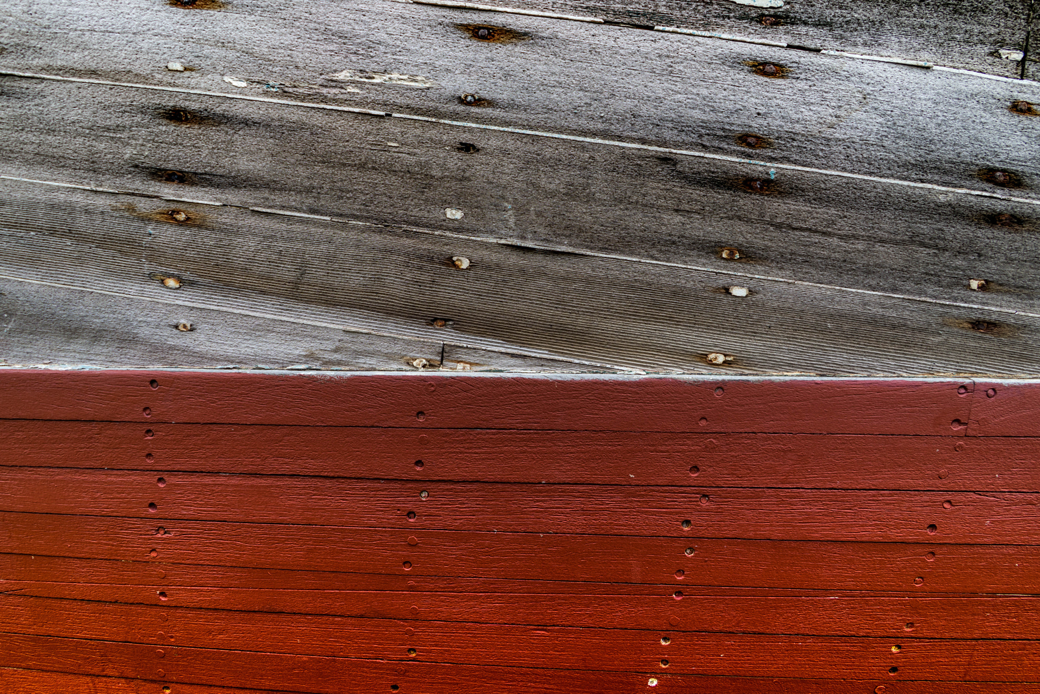 FE 21mm F2.8 sample photo. Side of boat photography