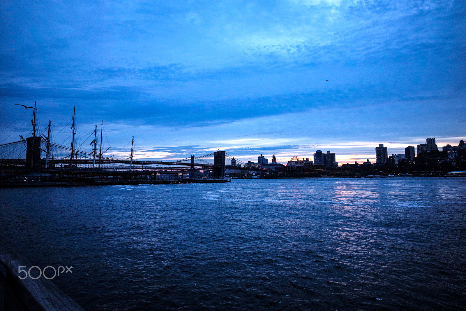 Leica Elmar-M 24mm F3.8 ASPH sample photo. Early morning photography