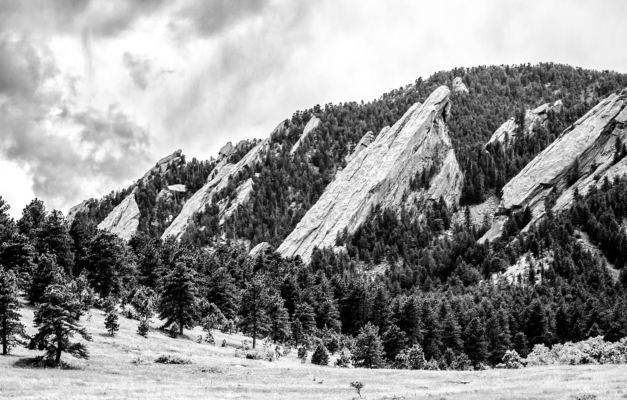 Nikon D70s sample photo. Majestic flatirons of boulder photography