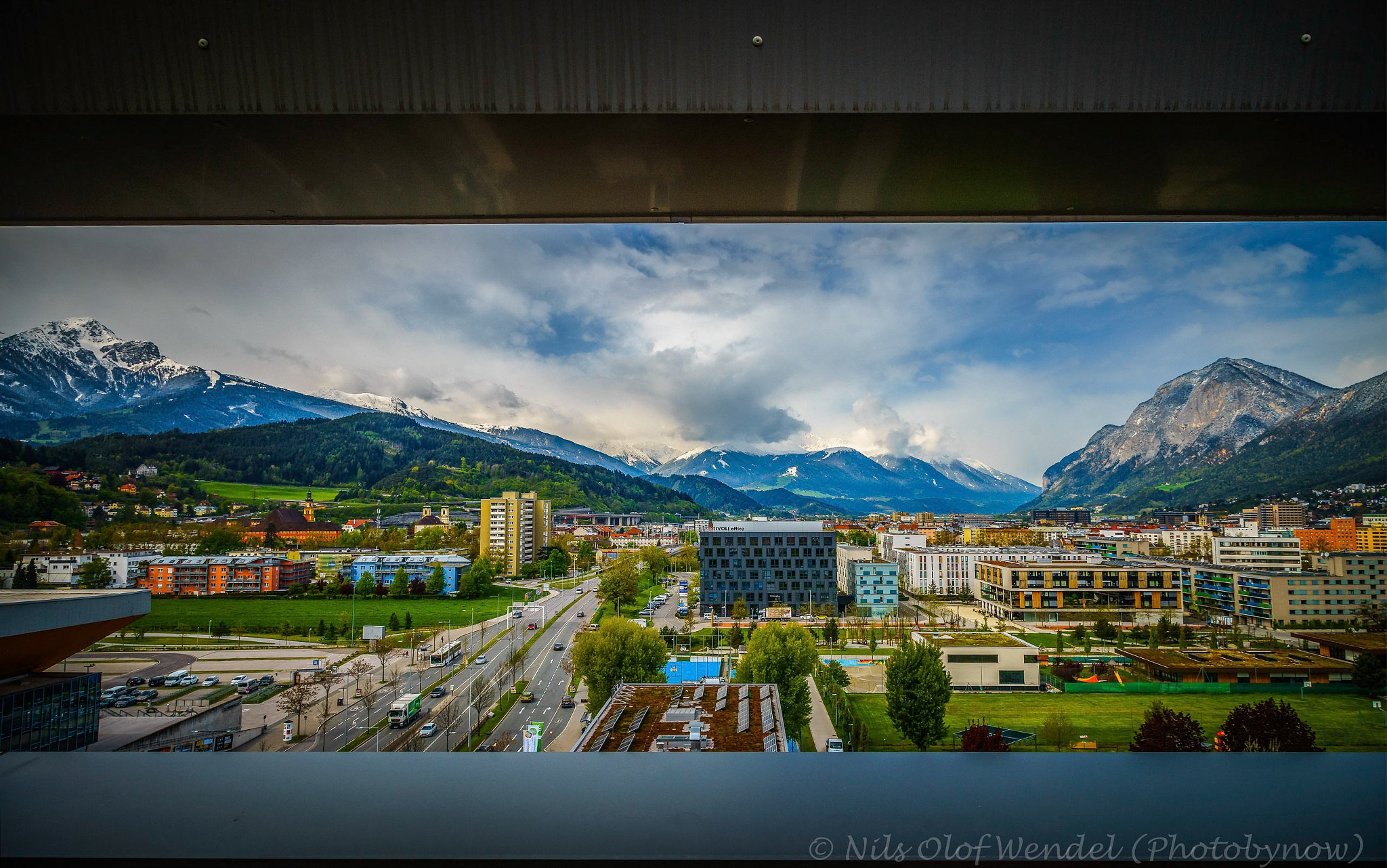 24-105mm F4 G SSM OSS sample photo. Innsbruck framed from a hotel. photography