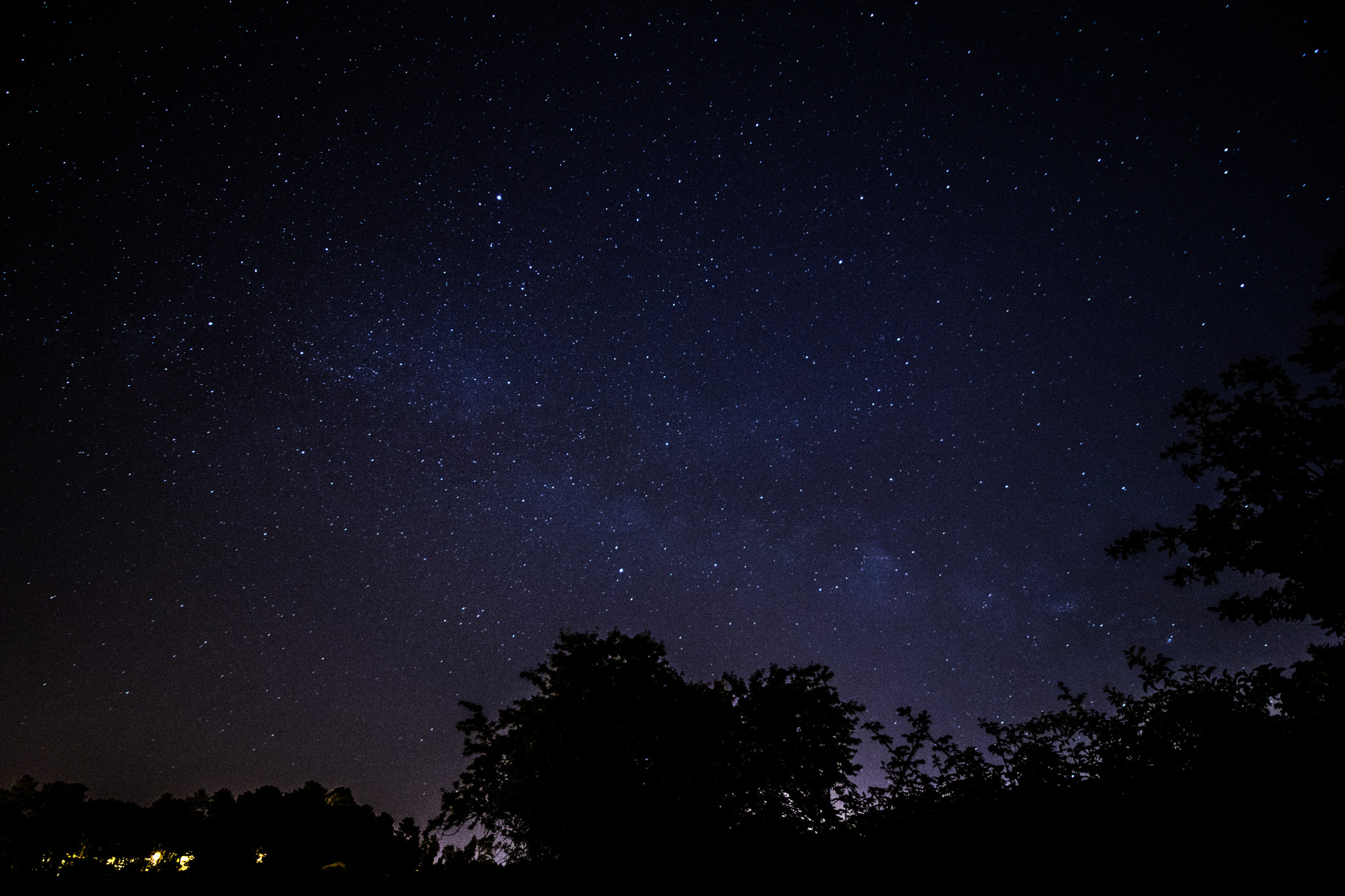 Canon EF-S 10-18mm F4.5–5.6 IS STM sample photo. Midnight sky  photography