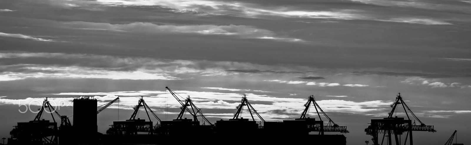 Canon EOS 760D (EOS Rebel T6s / EOS 8000D) sample photo. Liverpool docks photography