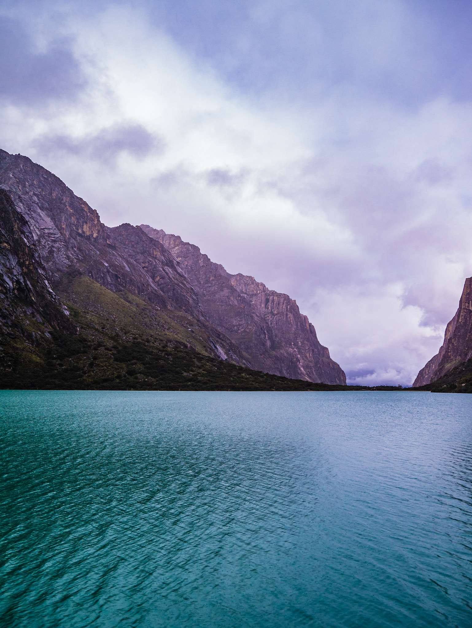 LUMIX G VARIO PZ 14-42/F3.5-5.6 sample photo. Trekking to laguna 69 from huaraz, peru photography