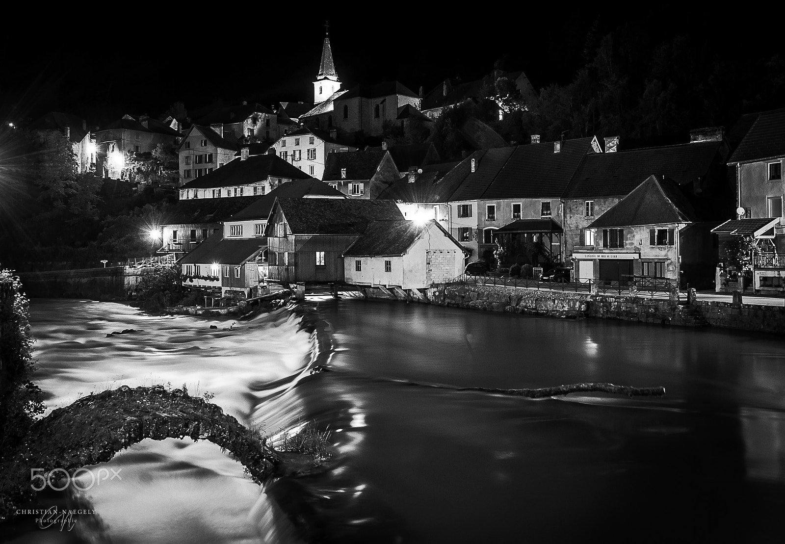 Sigma 18-200mm F3.5-6.3 DC OS HSM sample photo. Lods village photography