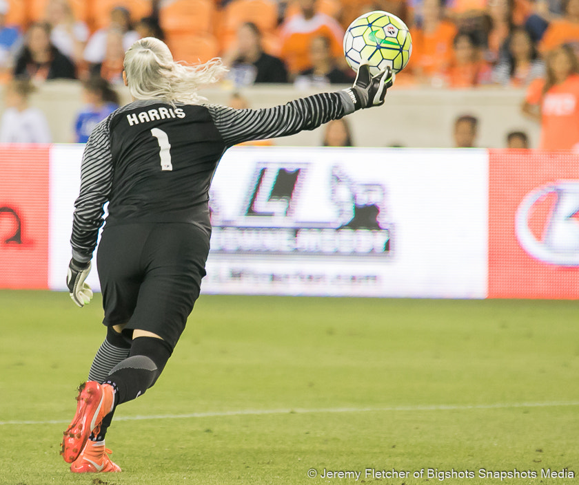Canon EOS 7D Mark II + Sigma 100-300mm f/4 sample photo. Houston dash vs orlando pride here at bbva compass stadium in houston texas may 20, 2016 photography