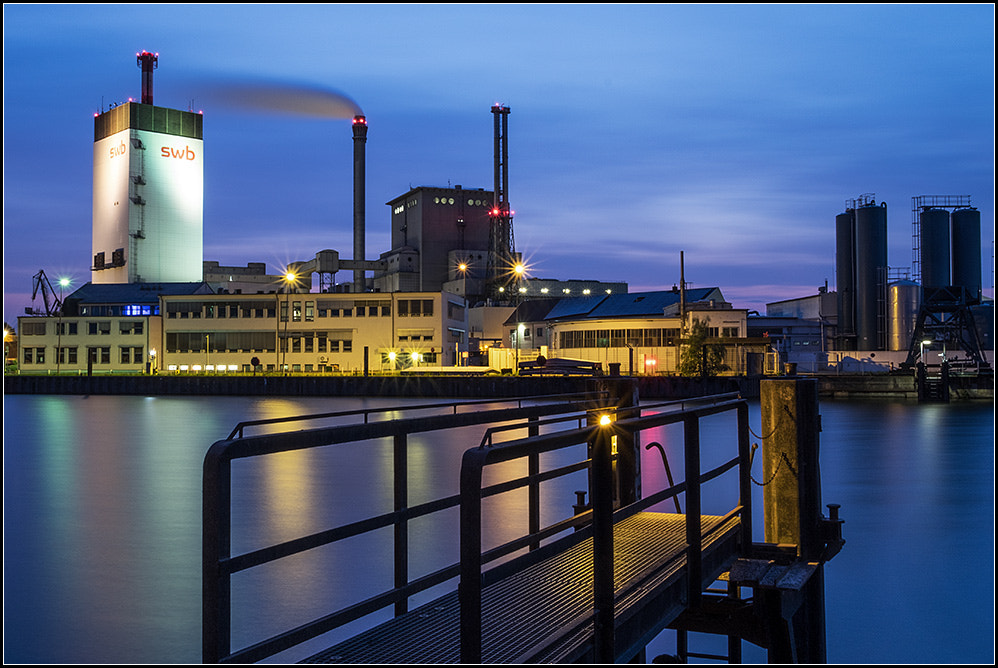 Fujifilm X-T1 + Fujifilm XC 16-50mm F3.5-5.6 OIS II sample photo. Harbor of bremen photography