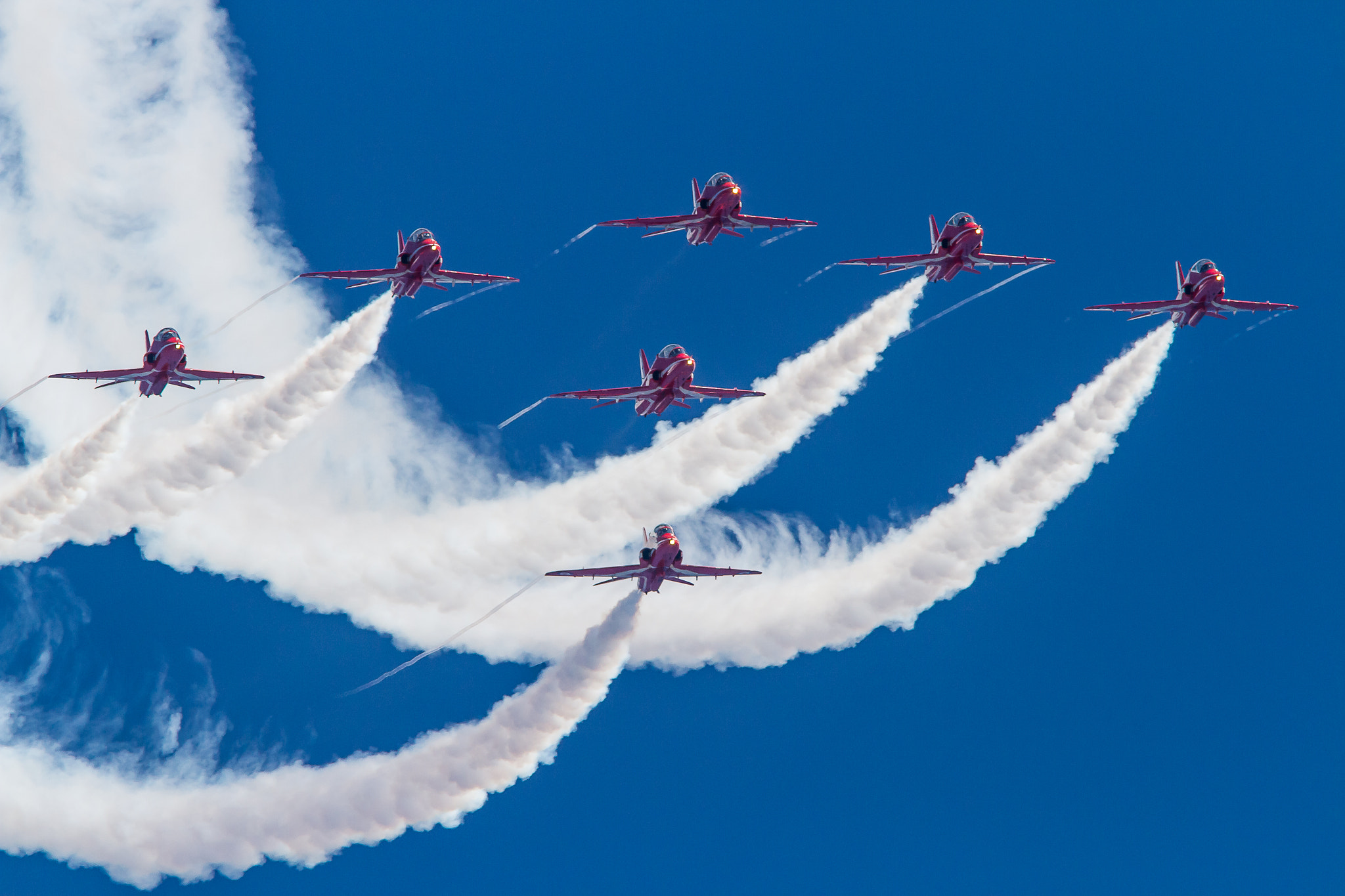 Canon EF 300mm F4L IS USM sample photo. Red arrows photography