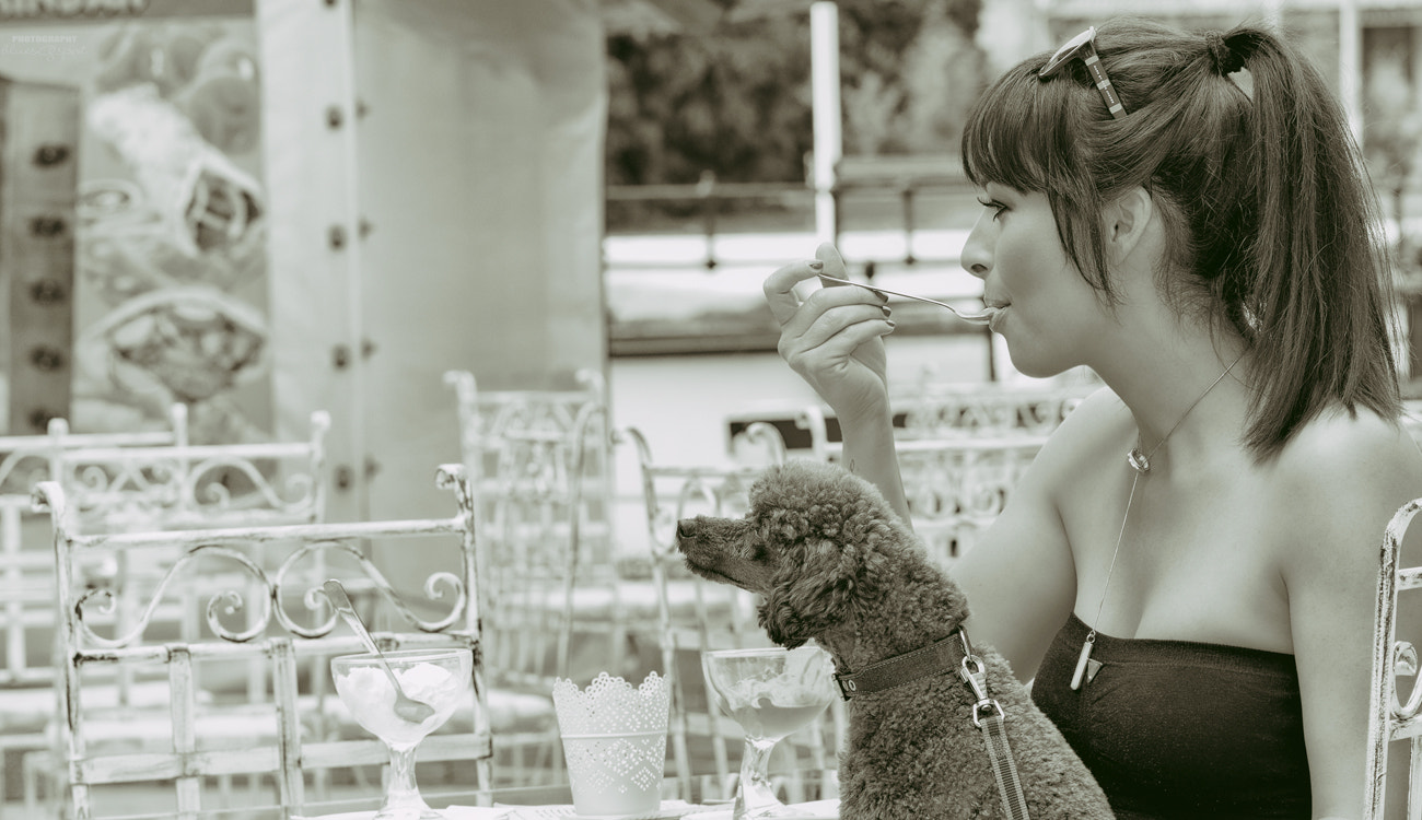 Nikon D5000 + Nikon AF-S Nikkor 85mm F1.8G sample photo. Where is my portion? photography