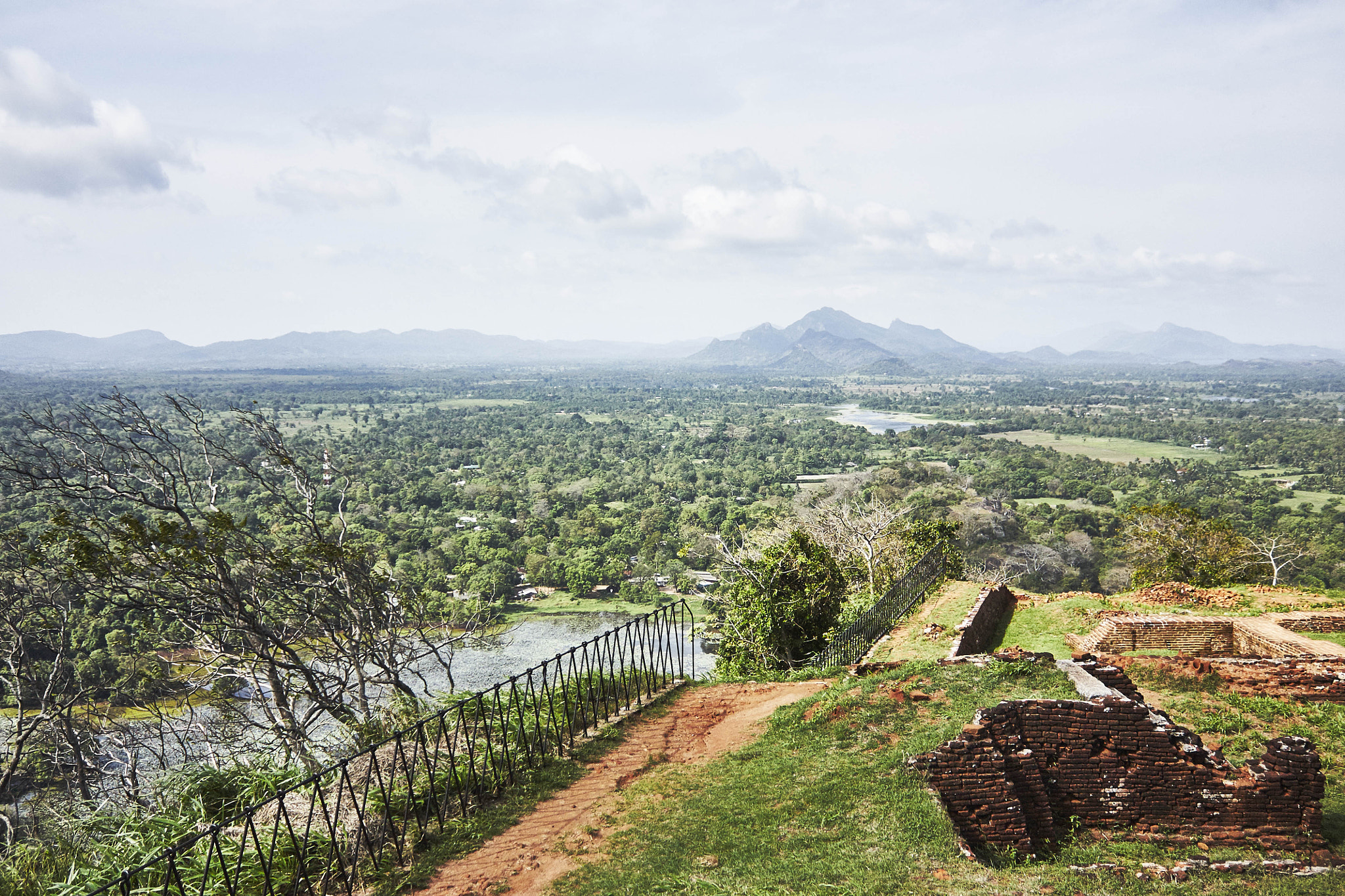 Canon EOS 450D (EOS Rebel XSi / EOS Kiss X2) sample photo. Sigiriya - sri lanka.jpg photography