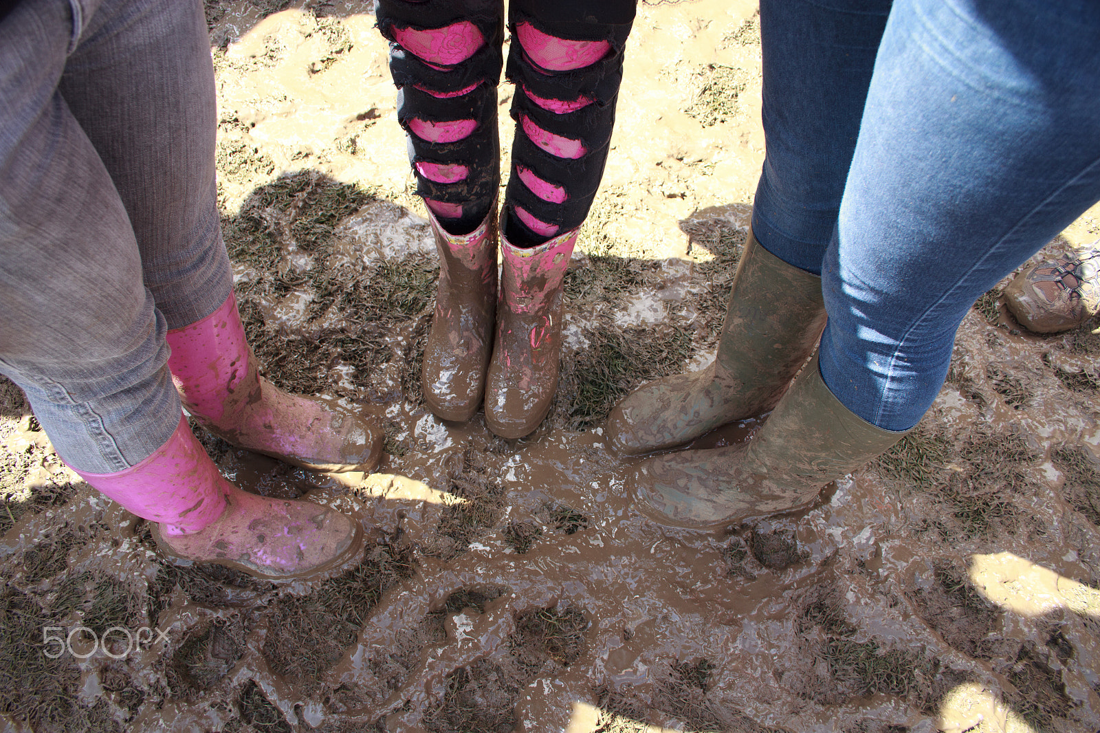 Canon EF-S 18-55mm F3.5-5.6 sample photo. Muddy friends photography