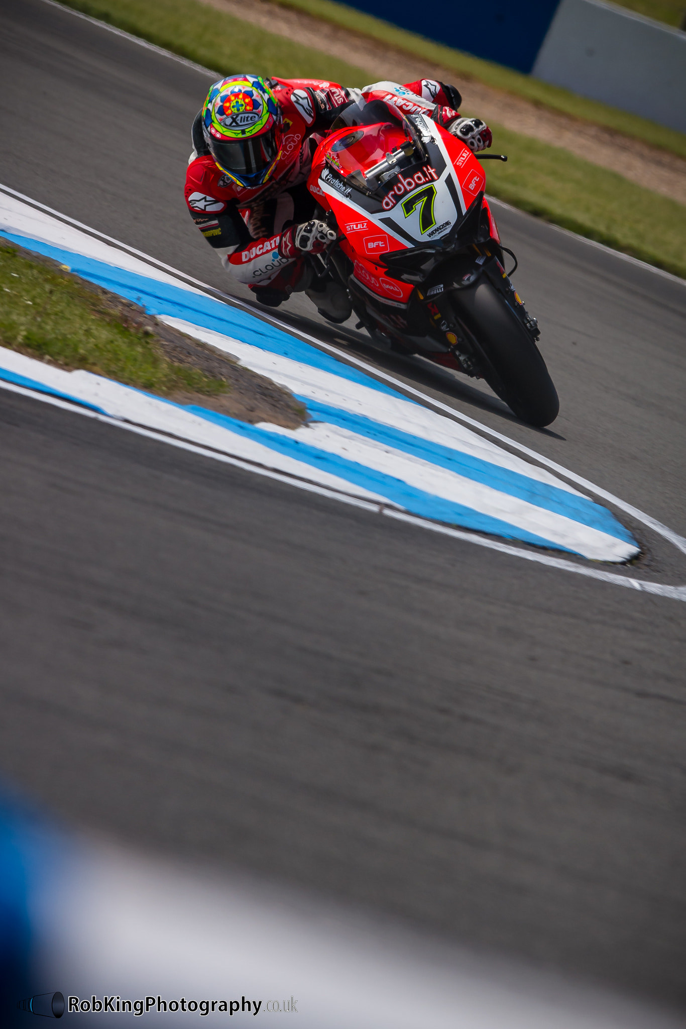Canon EOS 7D + Canon EF 300mm F2.8L IS USM sample photo