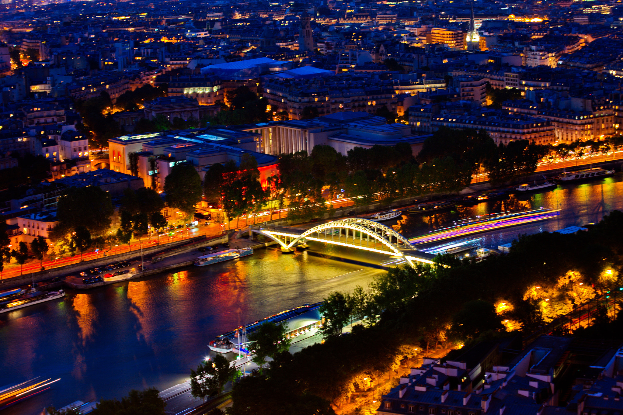 Canon EOS-1Ds Mark III sample photo. Vom eiffelturm paris photography