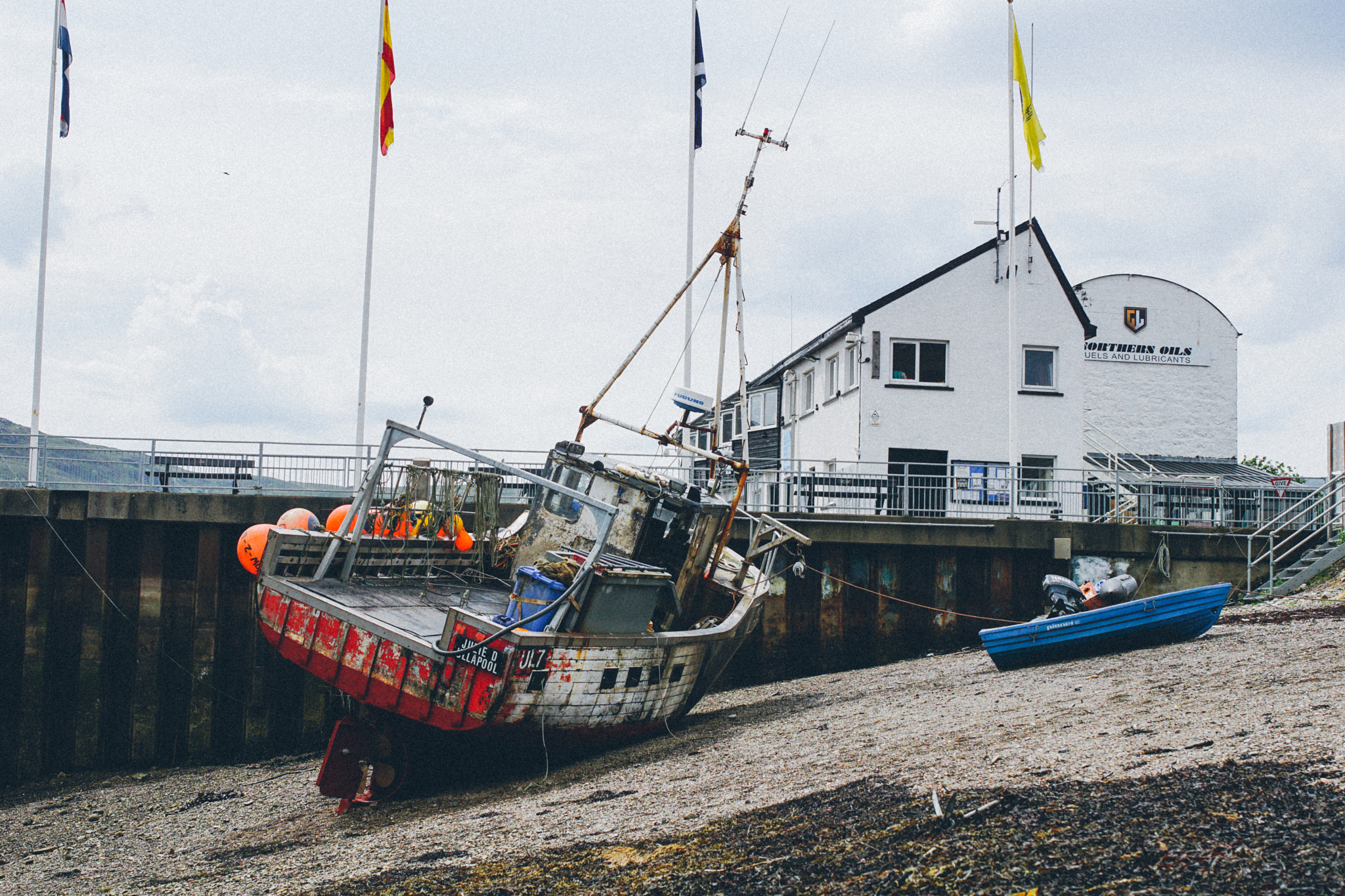 Sony a6000 + 35mm F1.4 sample photo. Ullapool, scotland photography