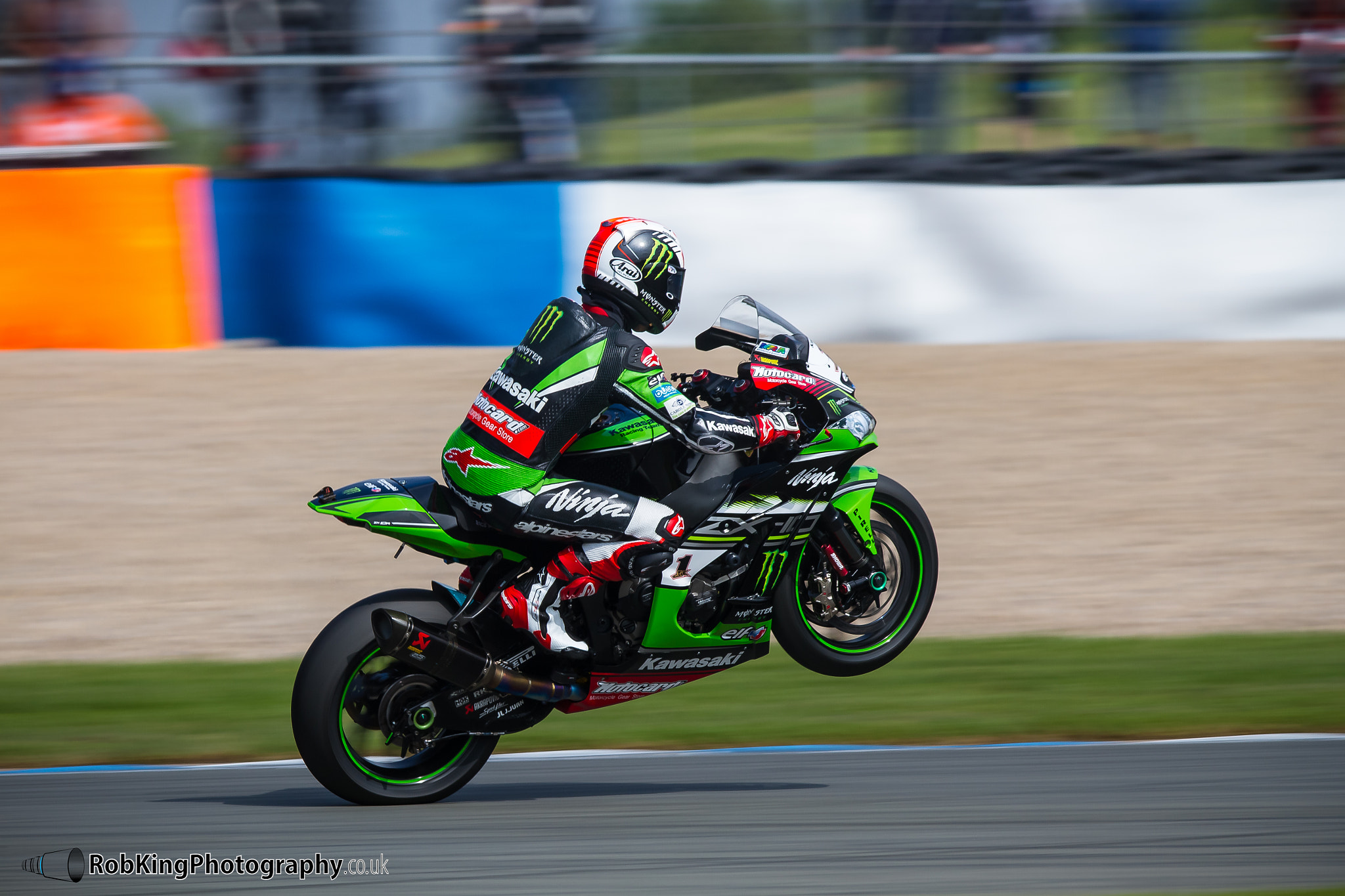 Canon EOS 7D + Canon EF 300mm F2.8L IS USM sample photo. Jonathan rea #1 photography