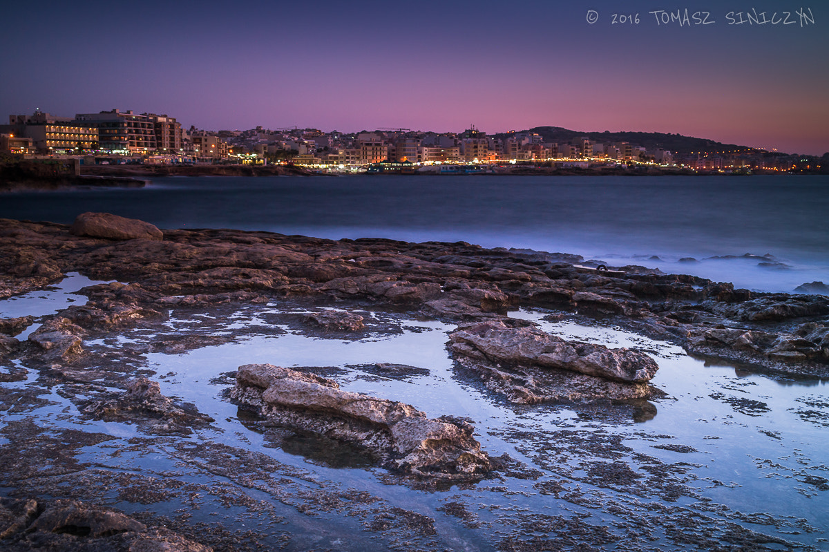 Samsung NX11 + Samsung NX 18-55mm F3.5-5.6 OIS sample photo. Blue hour photography