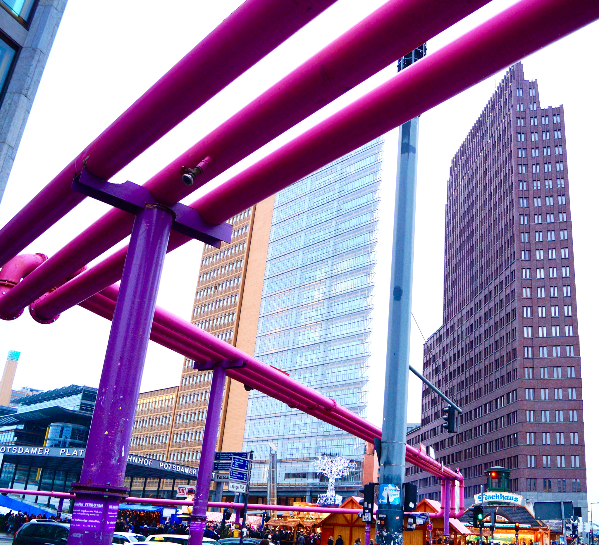 Sony DT 18-55mm F3.5-5.6 SAM II sample photo. Potsdamer platz photography