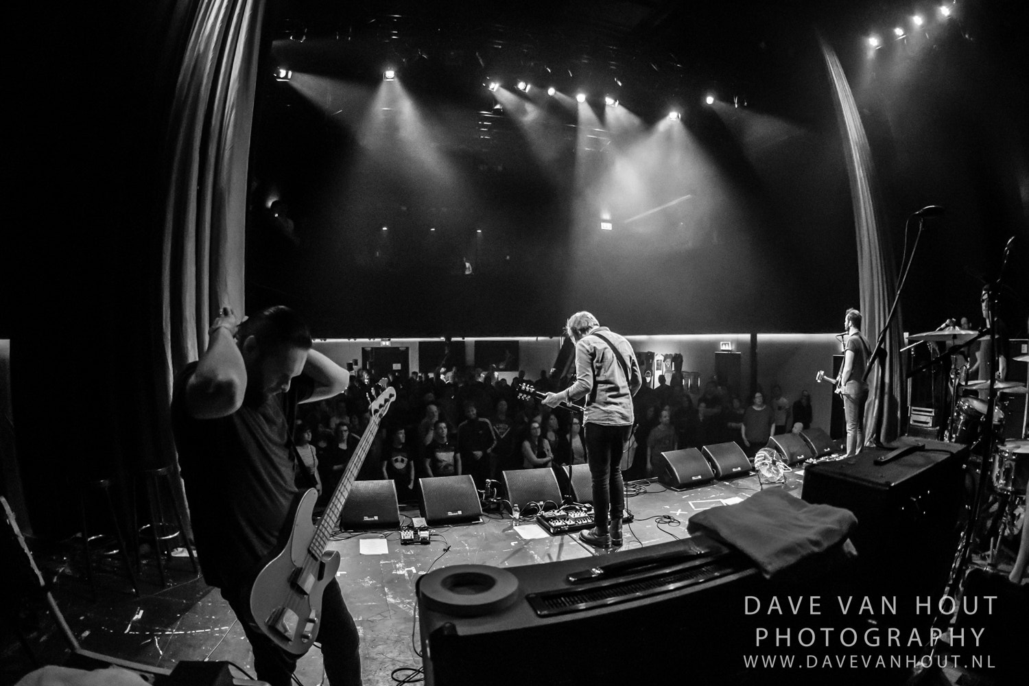 Nikon AF DX Fisheye-Nikkor 10.5mm F2.8G ED sample photo. Lonely the brave cacaofabriek photography