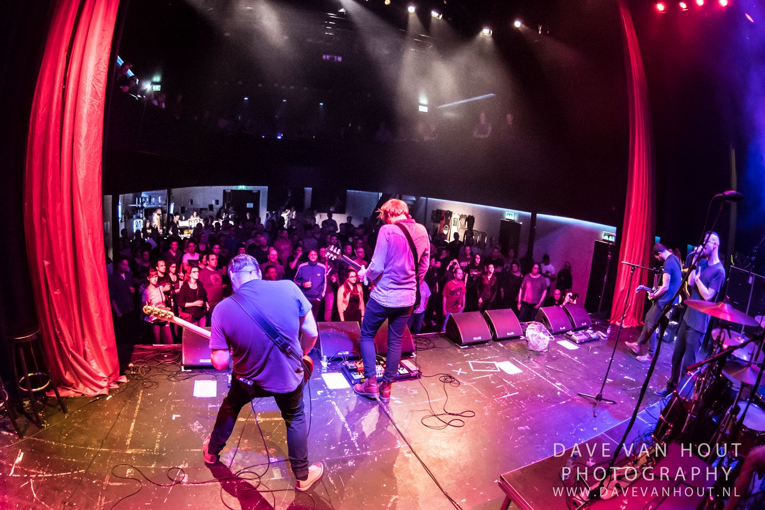 Nikon AF DX Fisheye-Nikkor 10.5mm F2.8G ED sample photo. Lonely the brave cacaofabriek photography