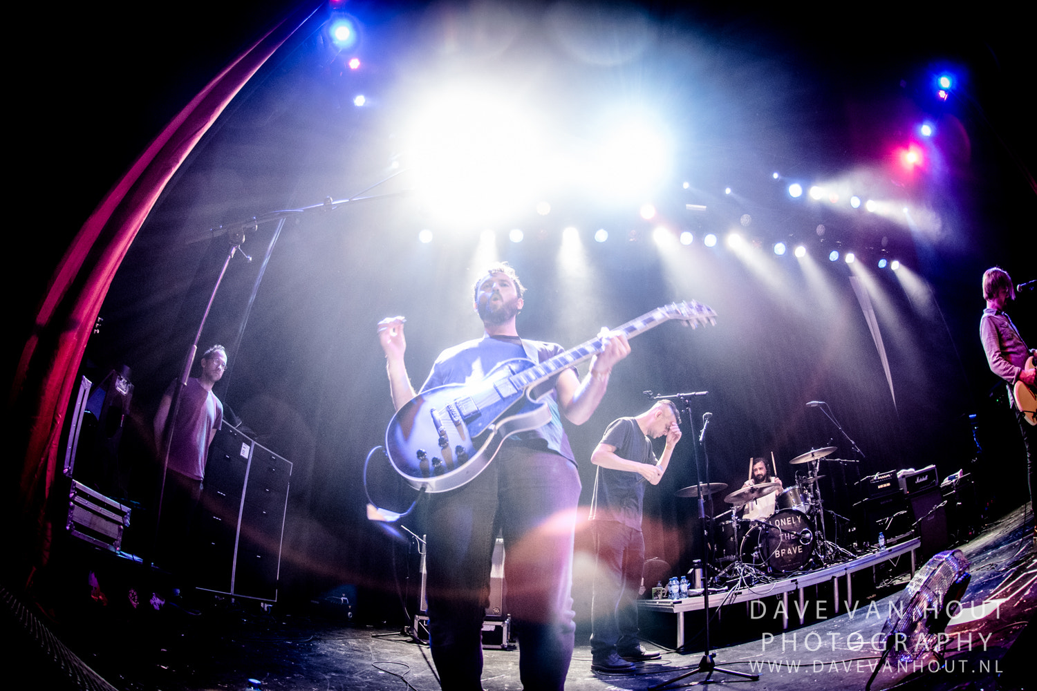 Nikon AF DX Fisheye-Nikkor 10.5mm F2.8G ED sample photo. Lonely the brave cacaofabriek photography