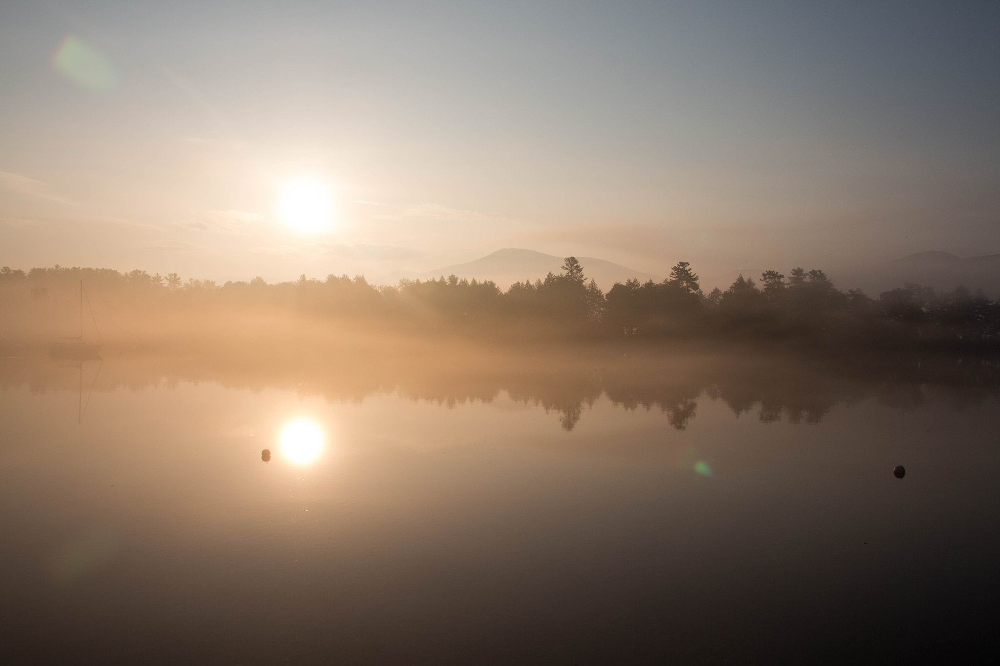Sigma 18-250mm F3.5-6.3 DC OS HSM sample photo. Calm morning sun photography
