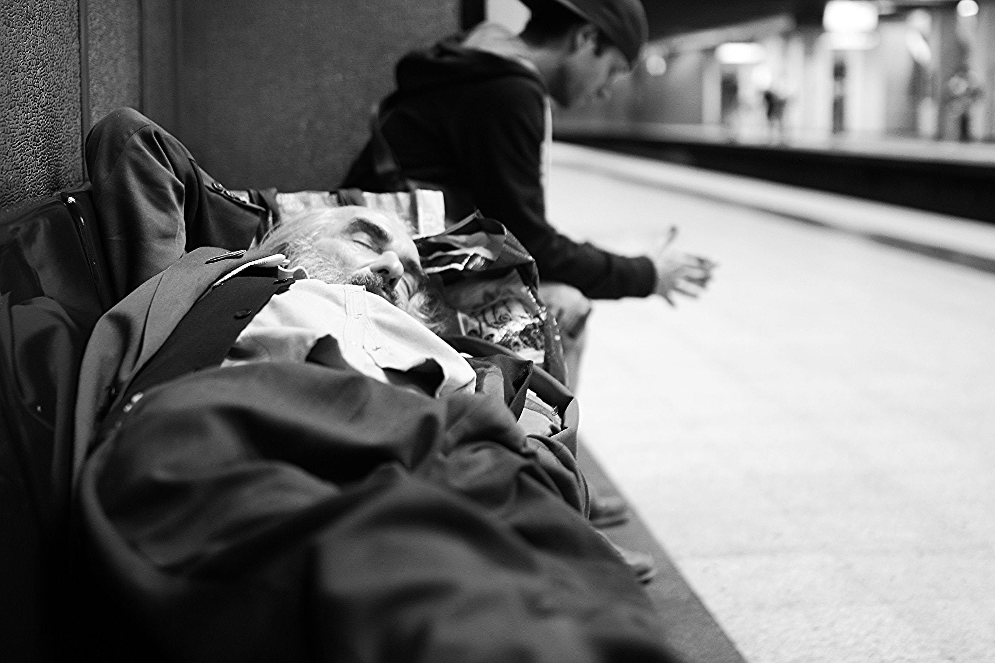 Sigma 35mm F1.4 DG HSM Art sample photo. Metro napper photography