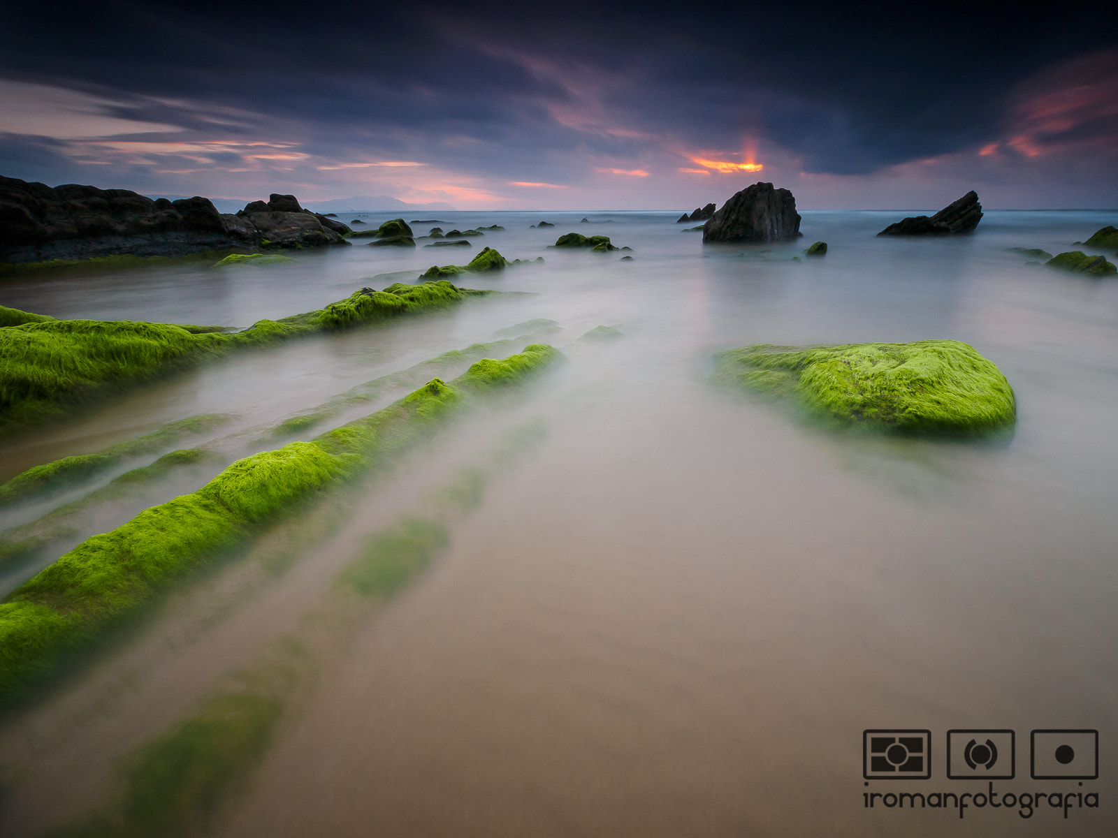 Olympus Zuiko Digital ED 9-18mm F4.0-5.6 sample photo. Barrika photography